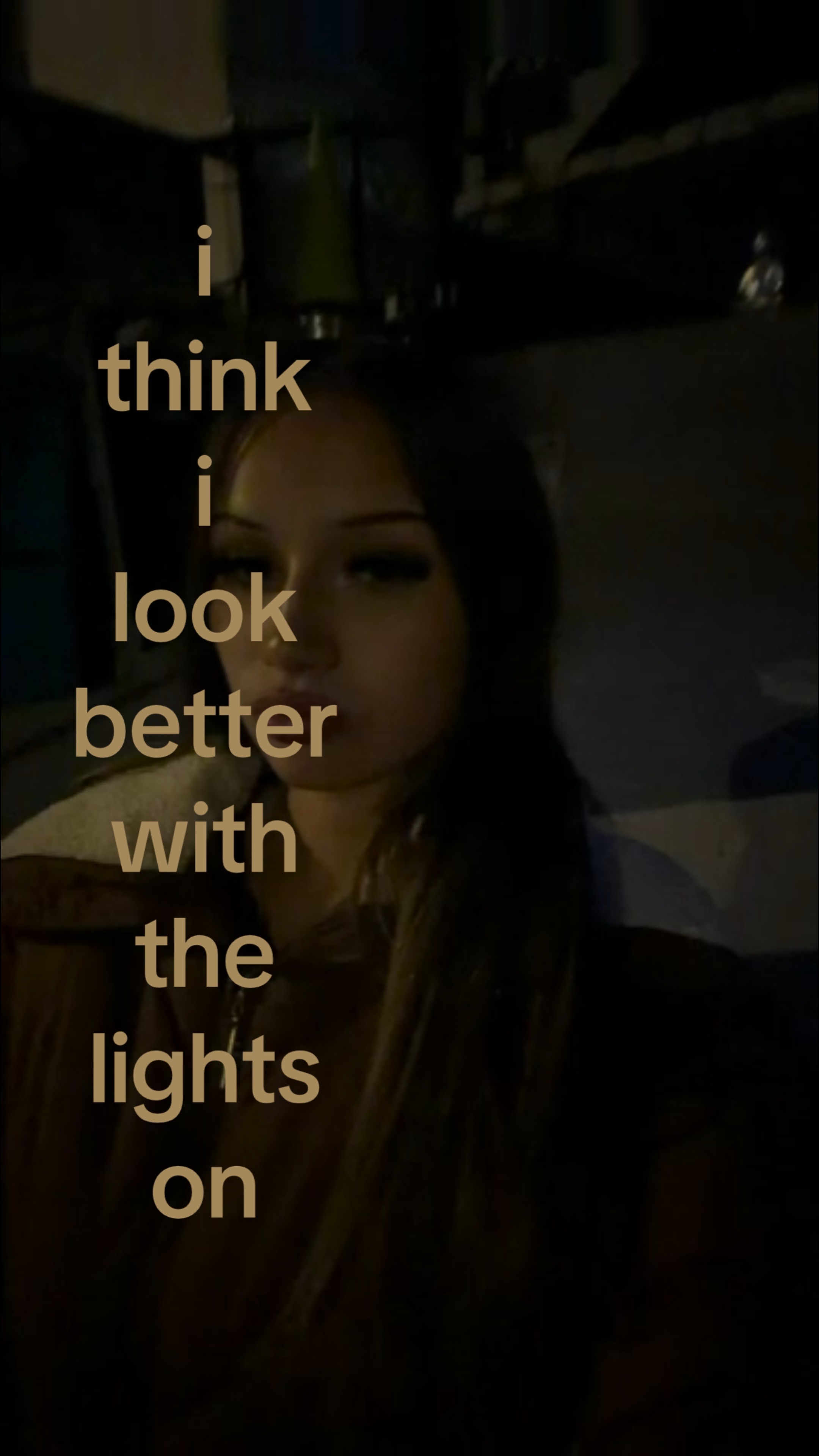 @✪