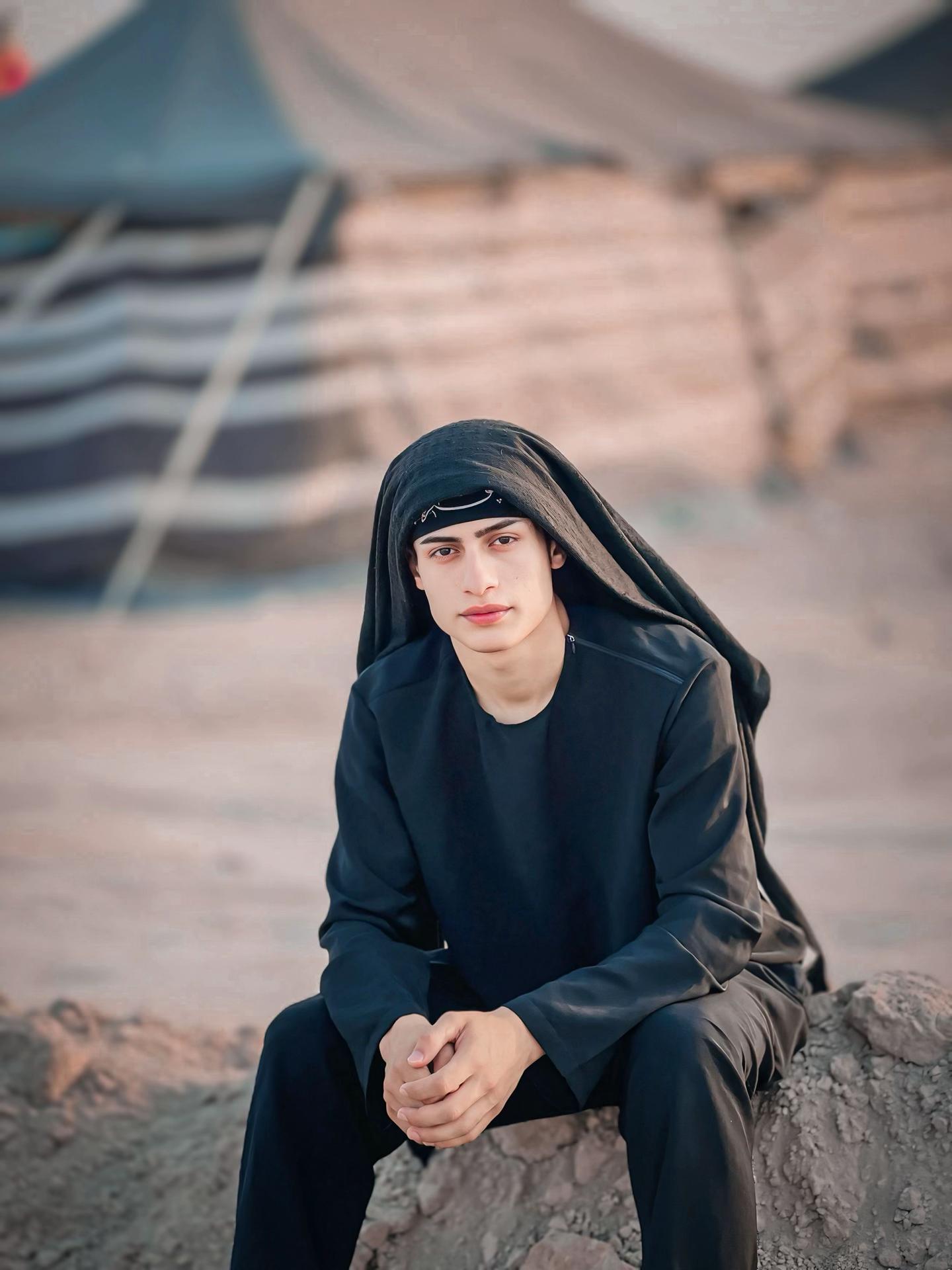 @المصمم يوسف