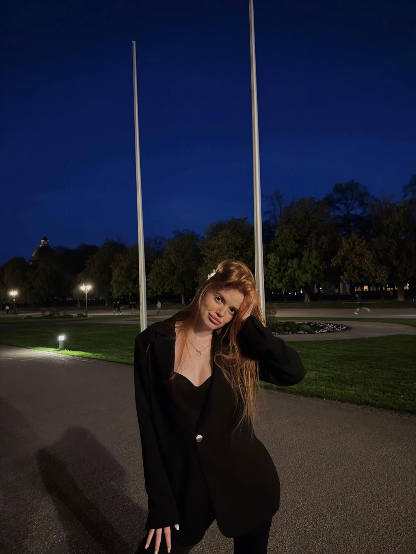 @aniavalkovaia