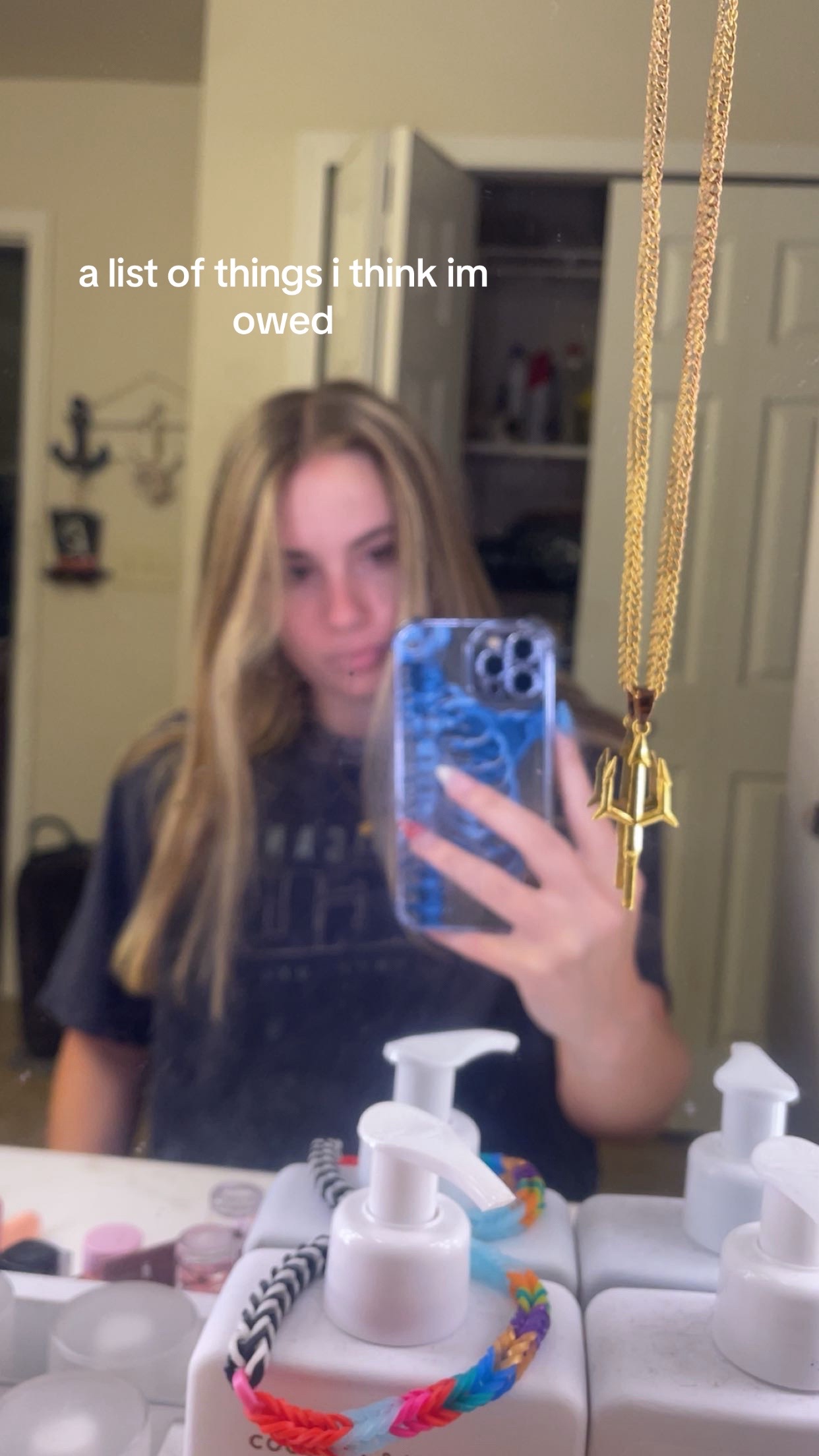 @🕷️