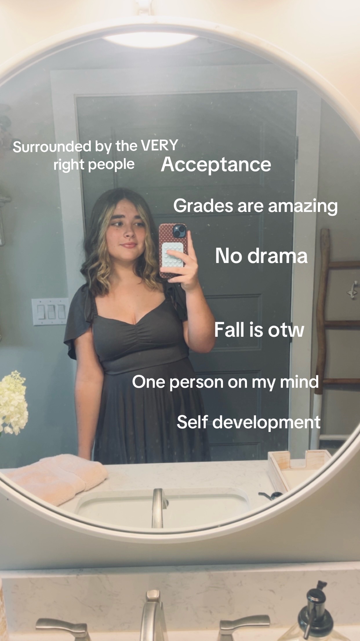 @👻