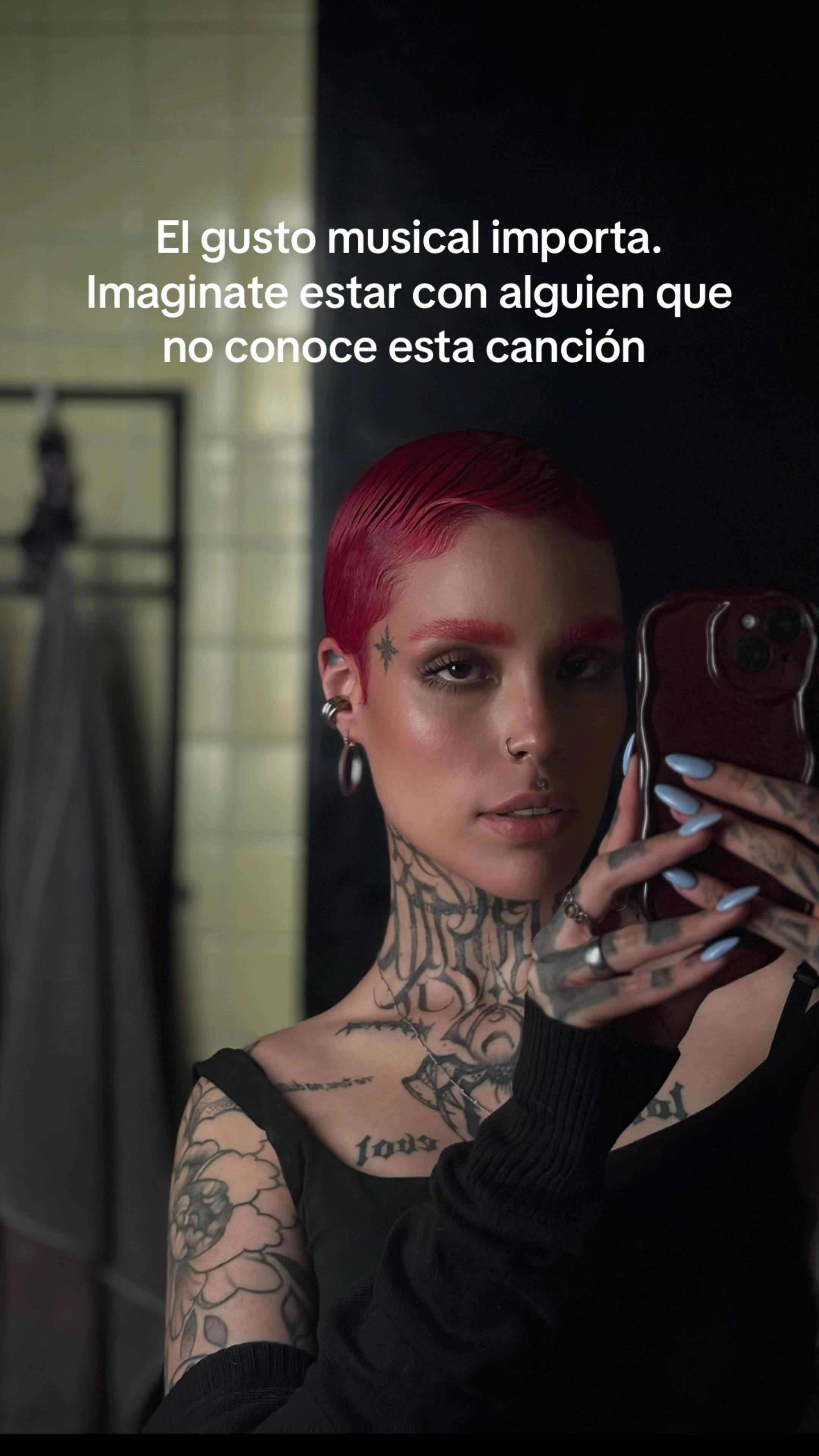 @Alexandra Michelle