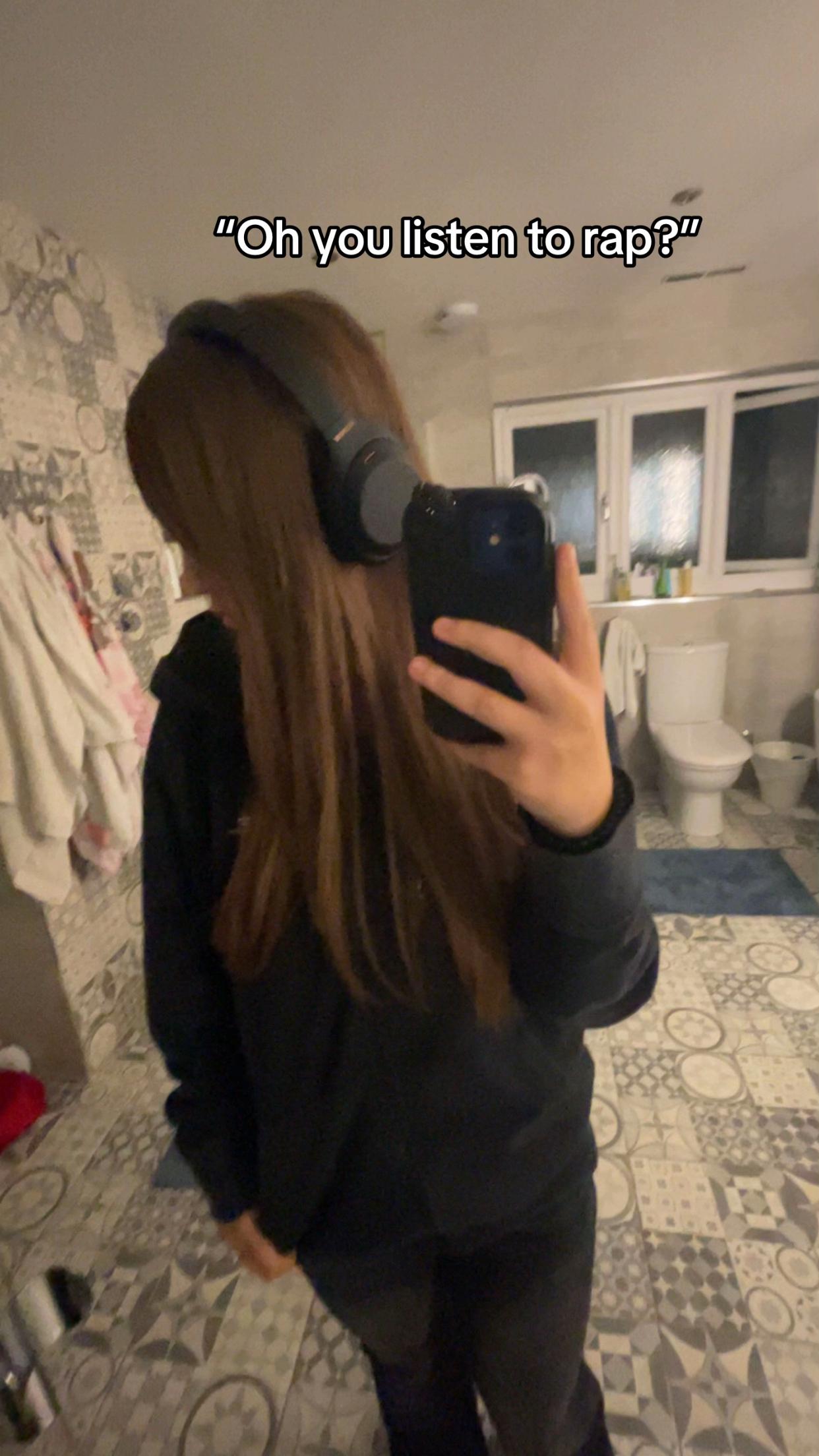 @*・☆ARI」*・° 🇧🇦