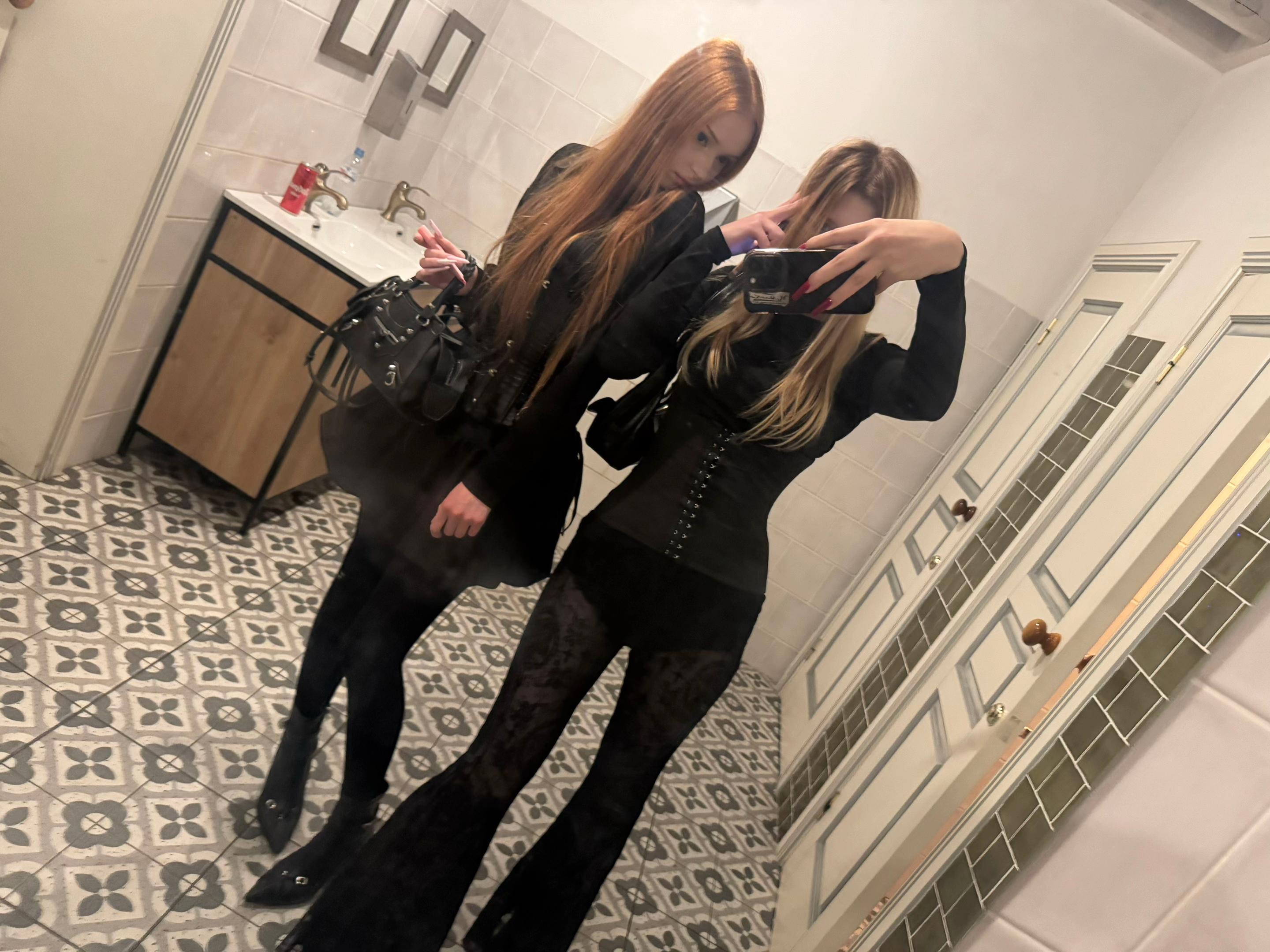 @Blonde on a hype