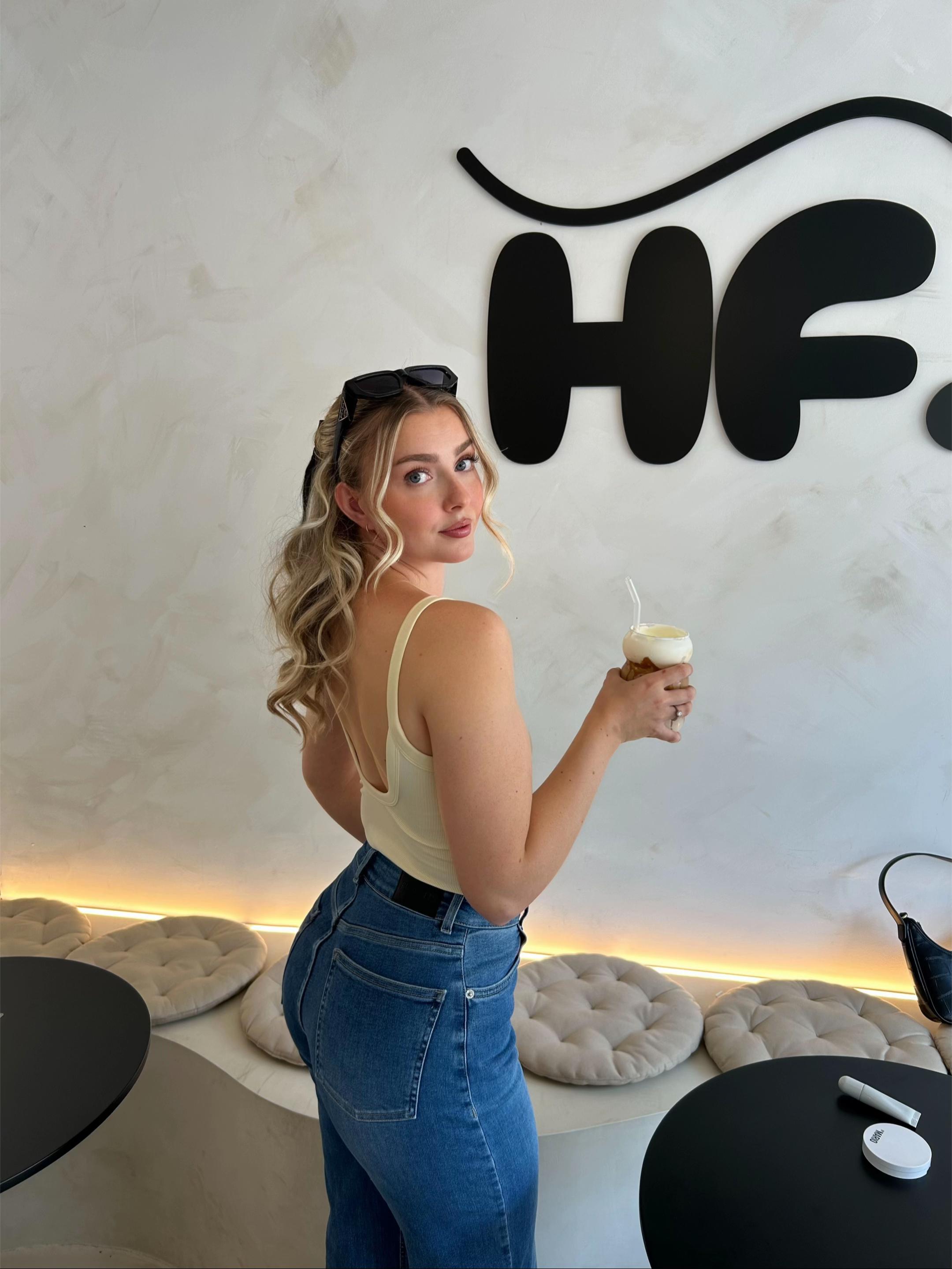 @Chloe P | Fitness & Lifestyle