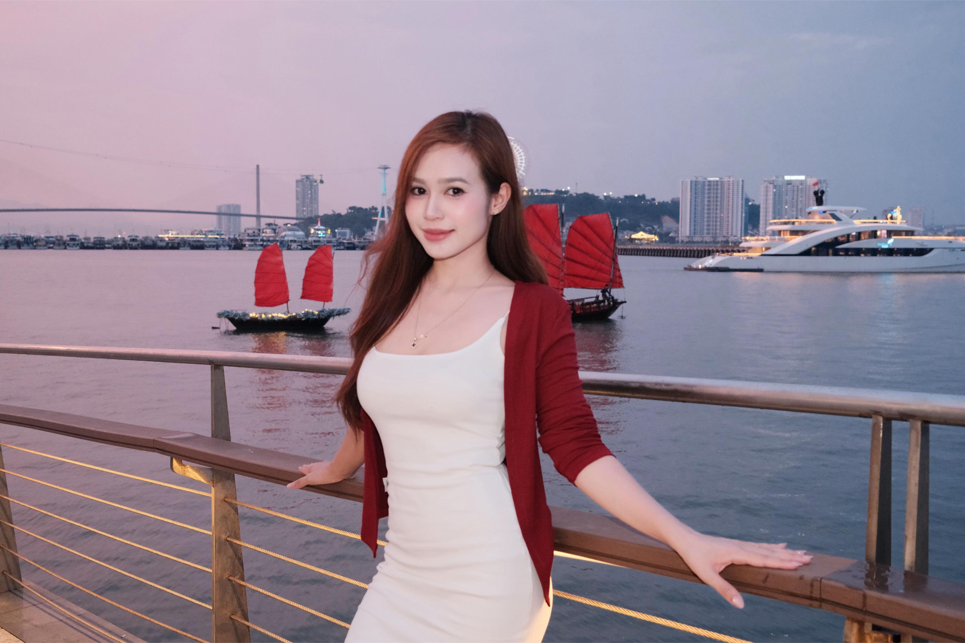 @Hoàng Khả Ngân