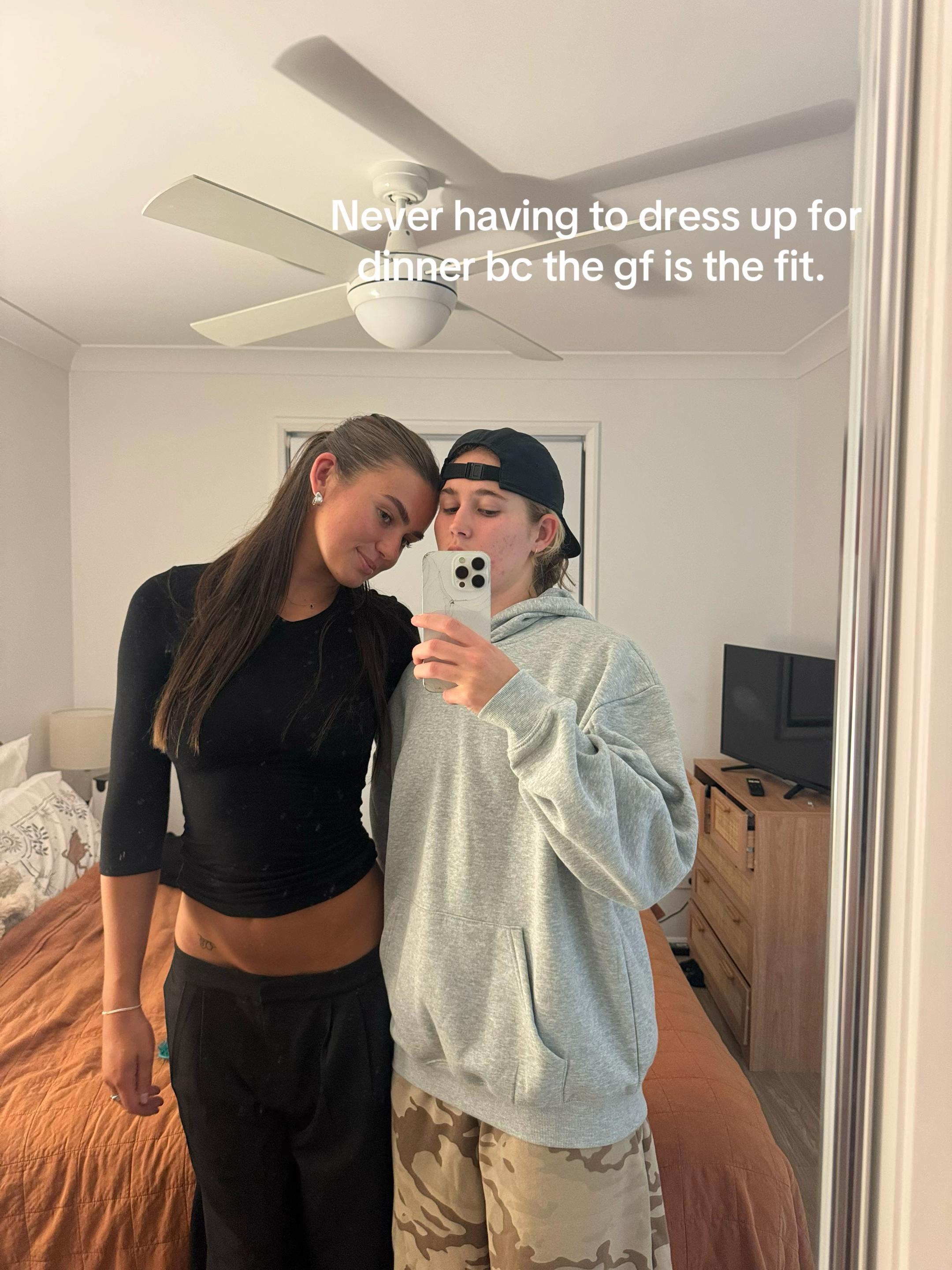 @summervickers