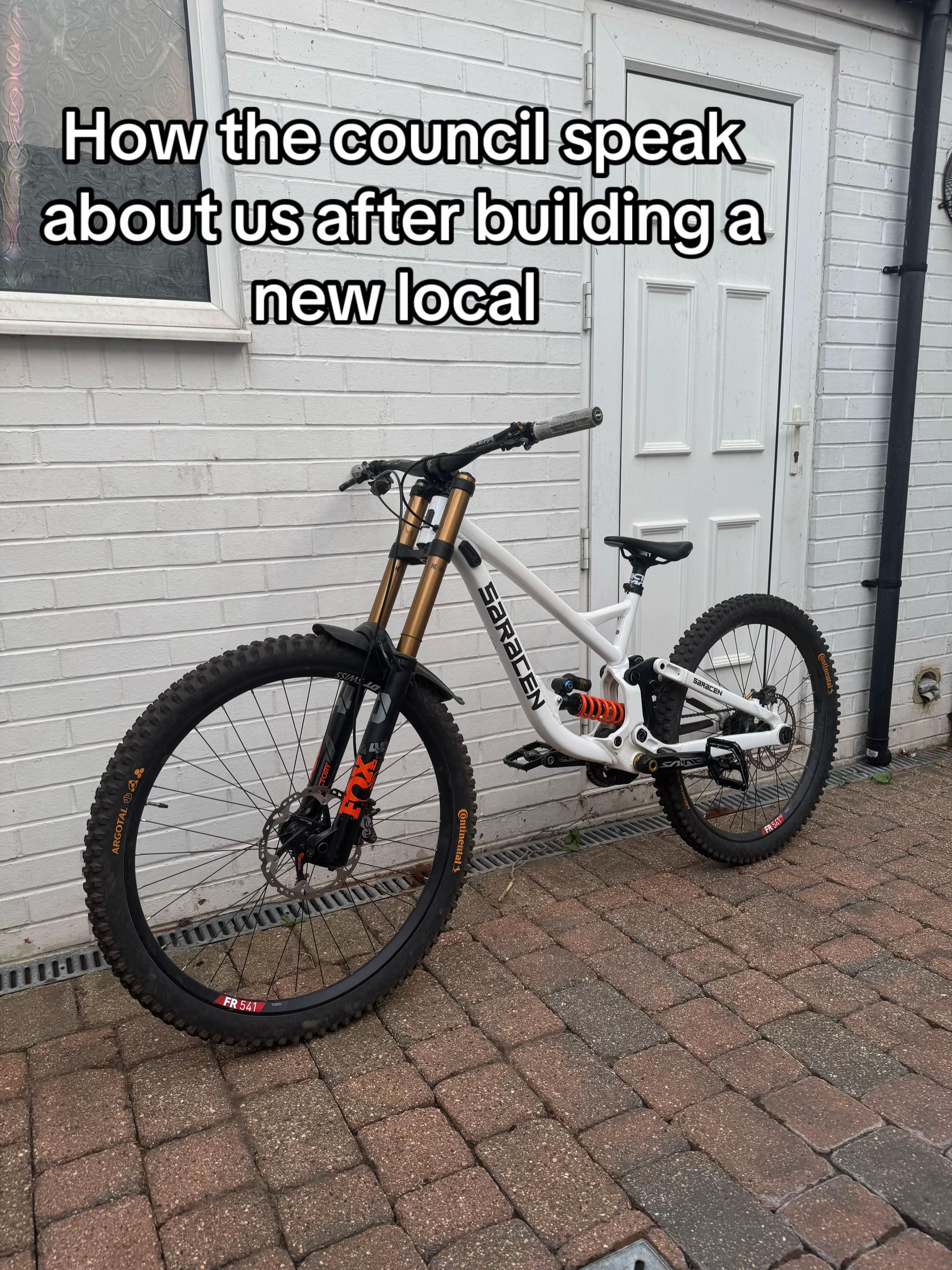 @Oli.hodgson 123