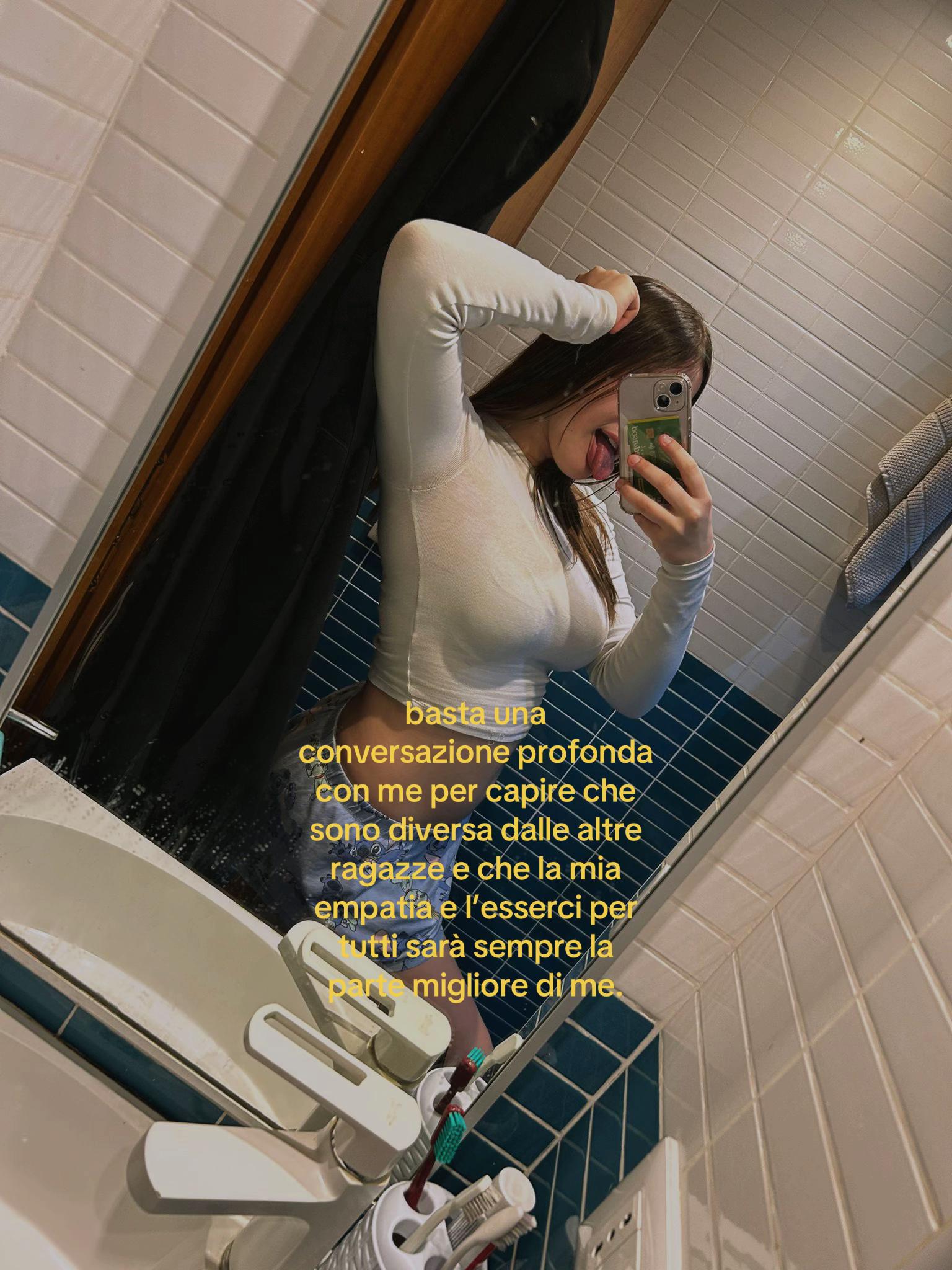 @eeee__x22