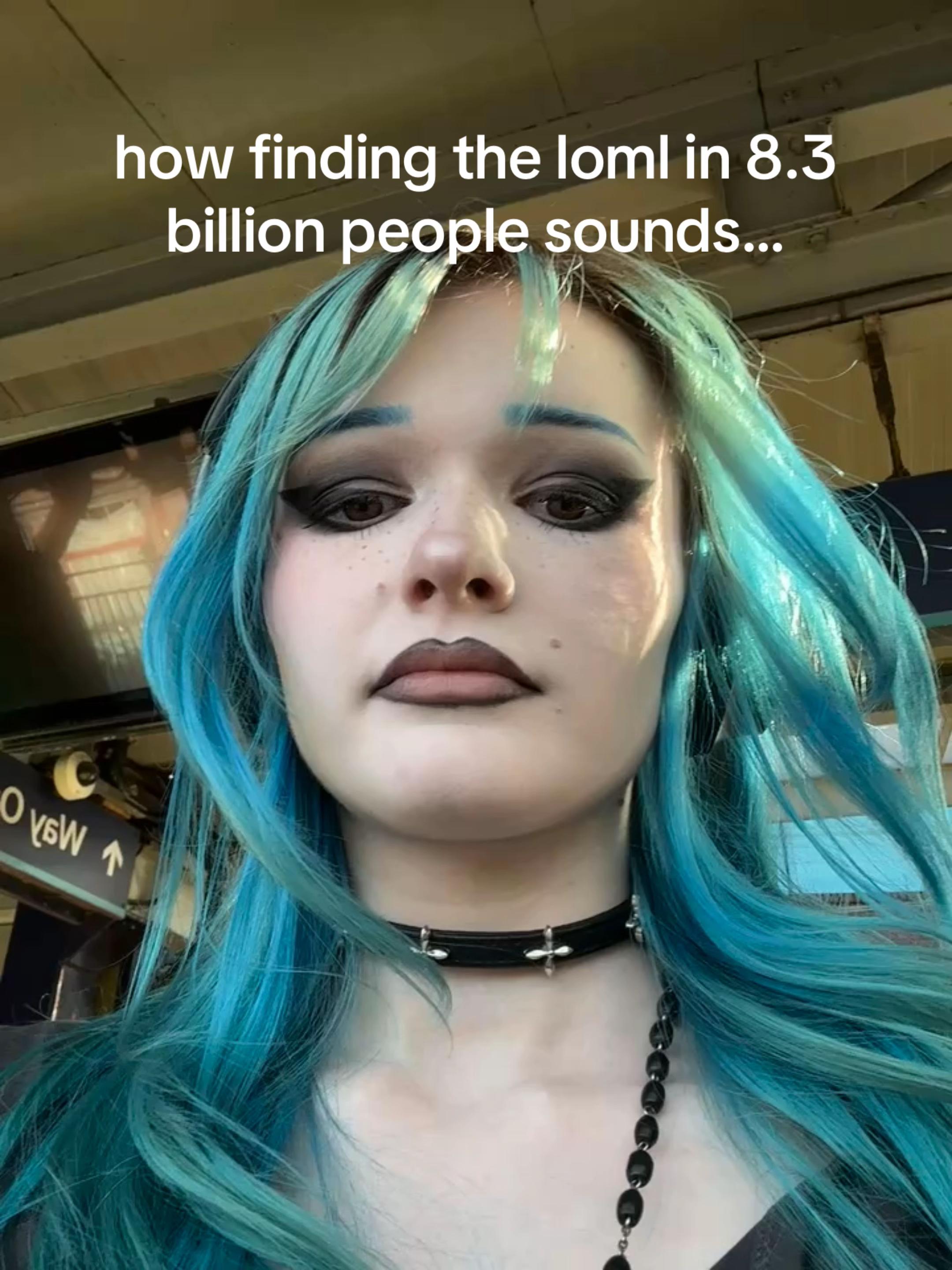 @girlwiththecoolbluehair