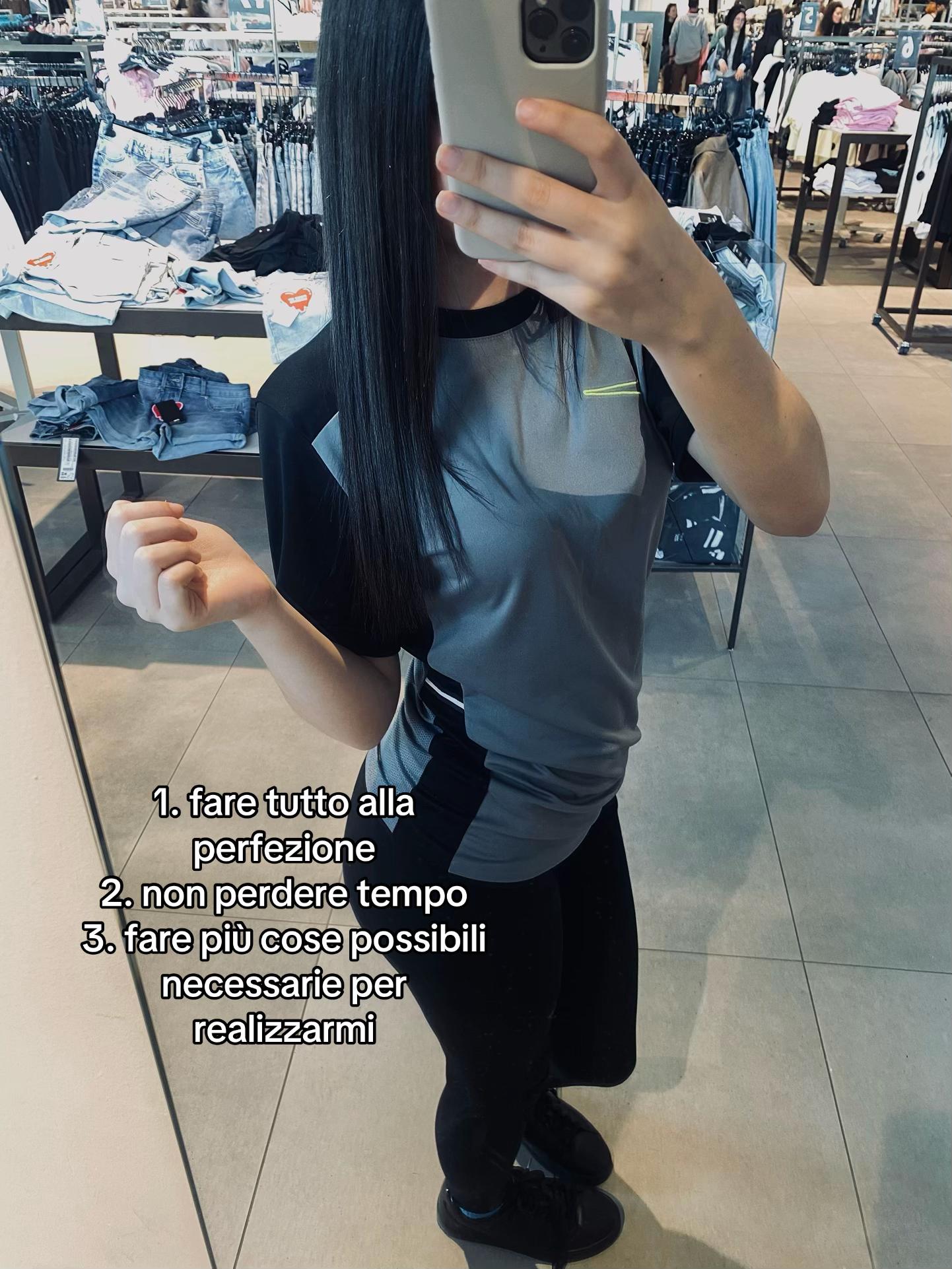 @𝒞🧸