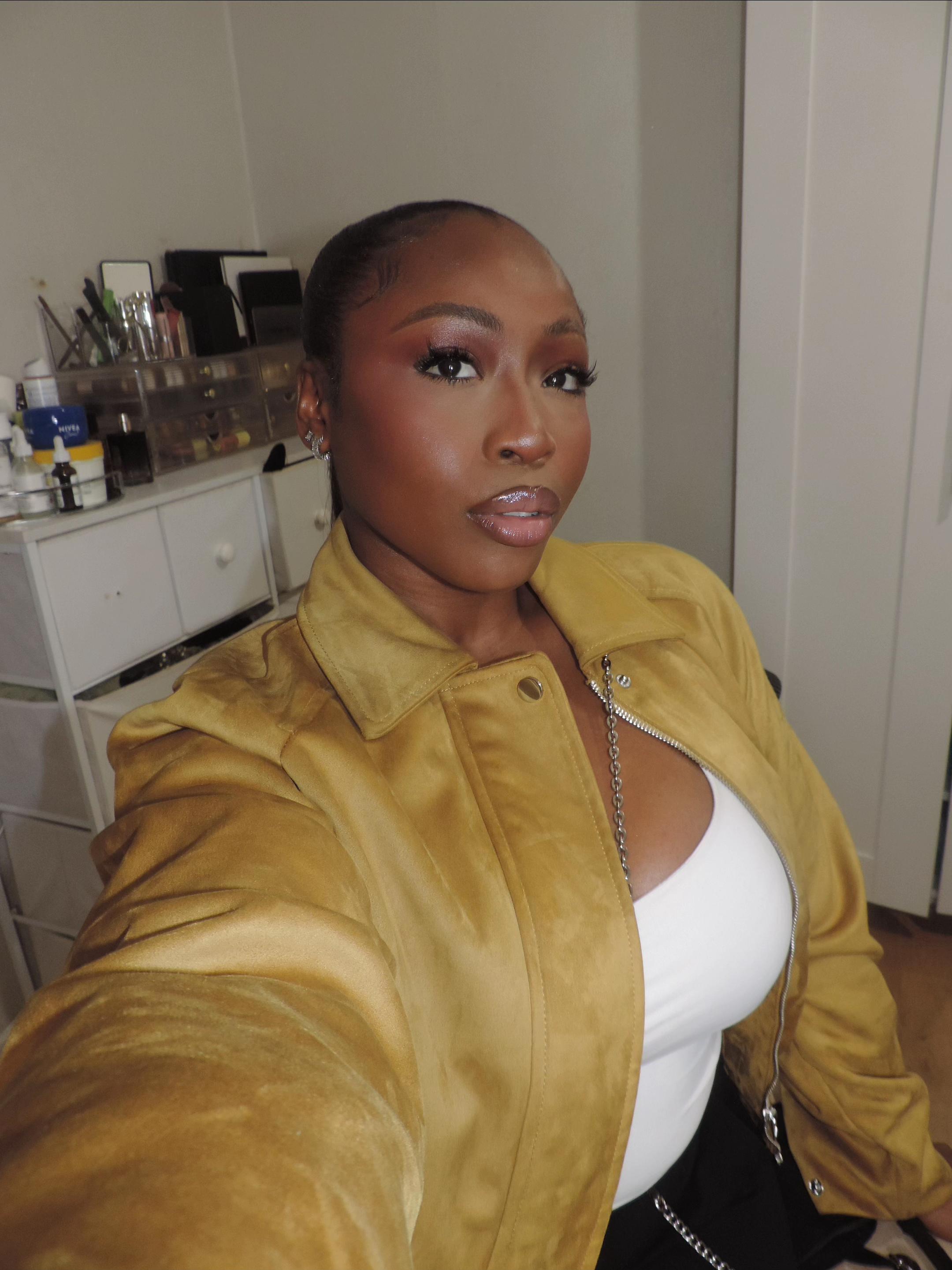 @akuaa | beauty and lifestyle