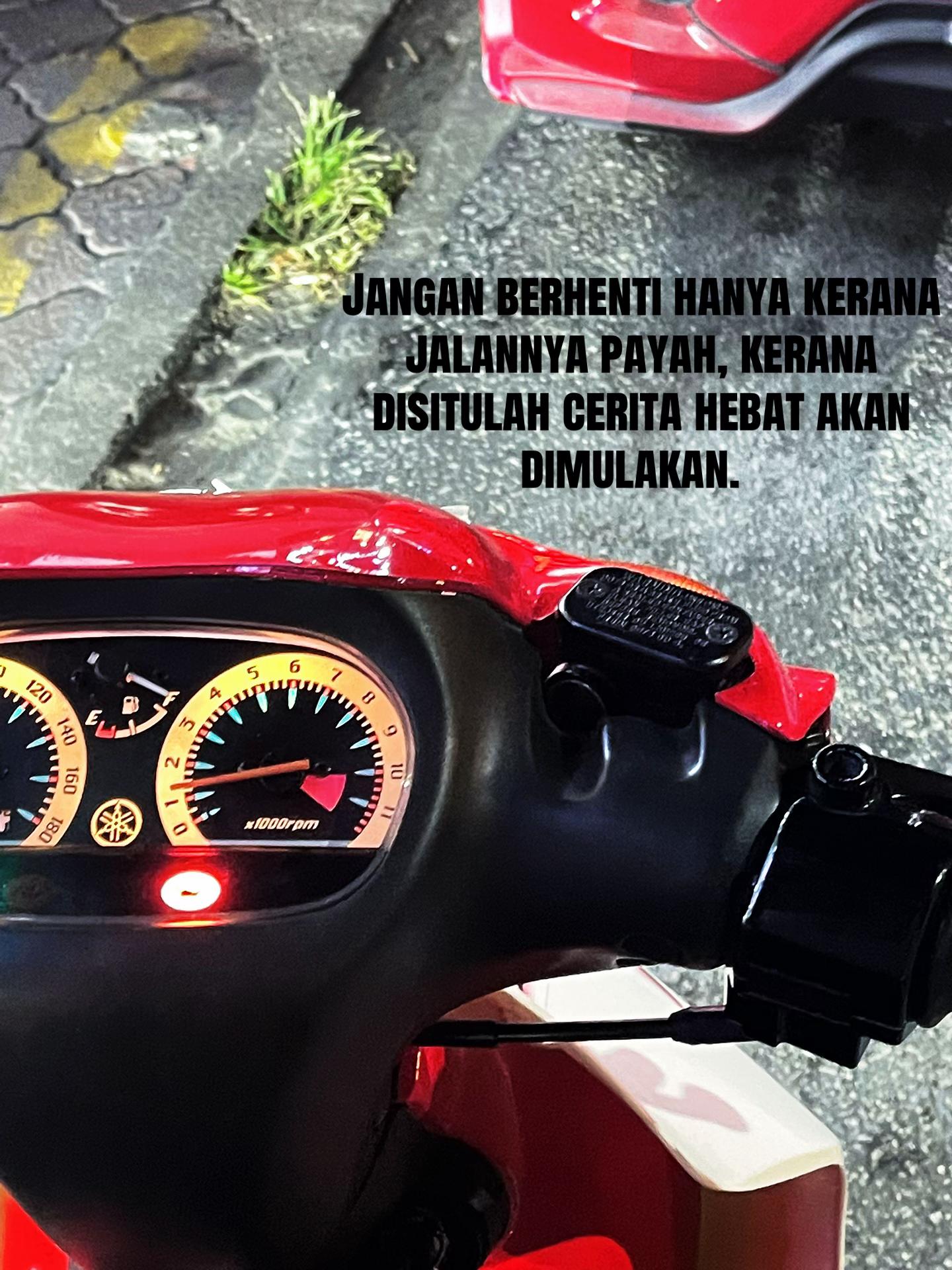 @NadzirahAqilah🦋༘⋆