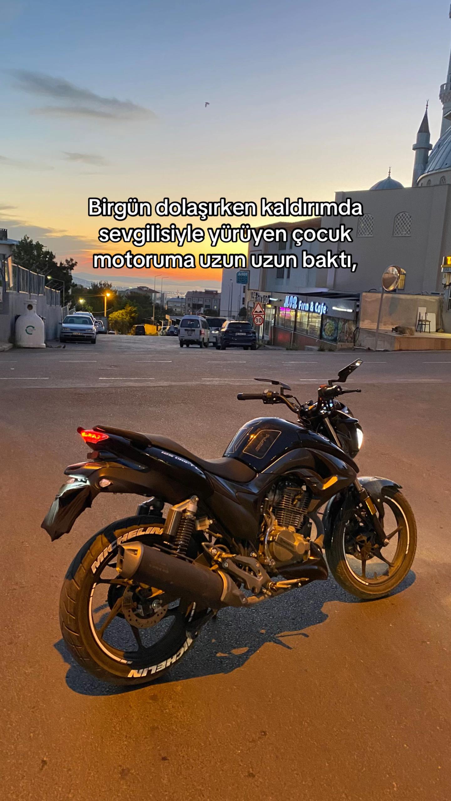 @𝓗𝓪𝓻𝓭 𝓒𝓸𝓻𝓮 𝓡𝓲𝓭𝓮𝓻