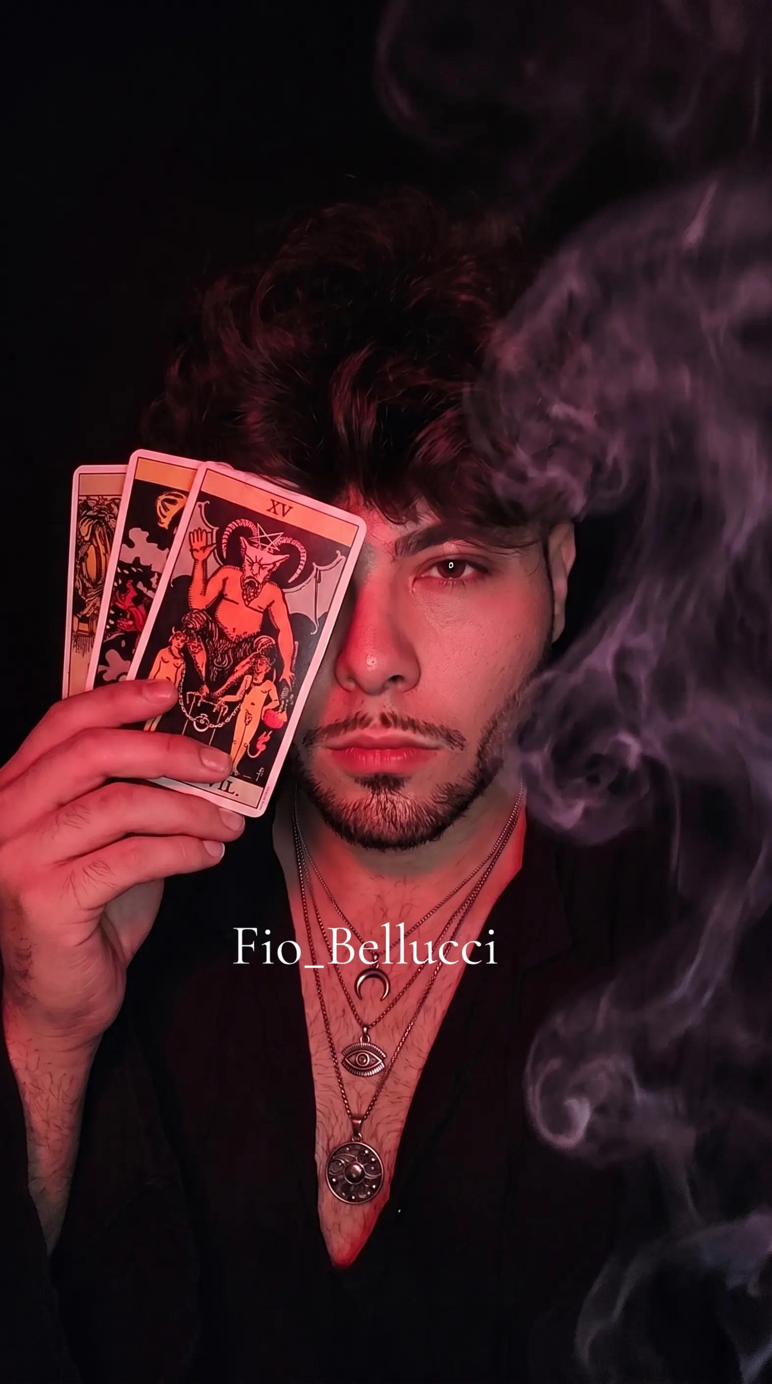 @⛧🕯️♱⚰️Fio Bellucci⚰️UGC