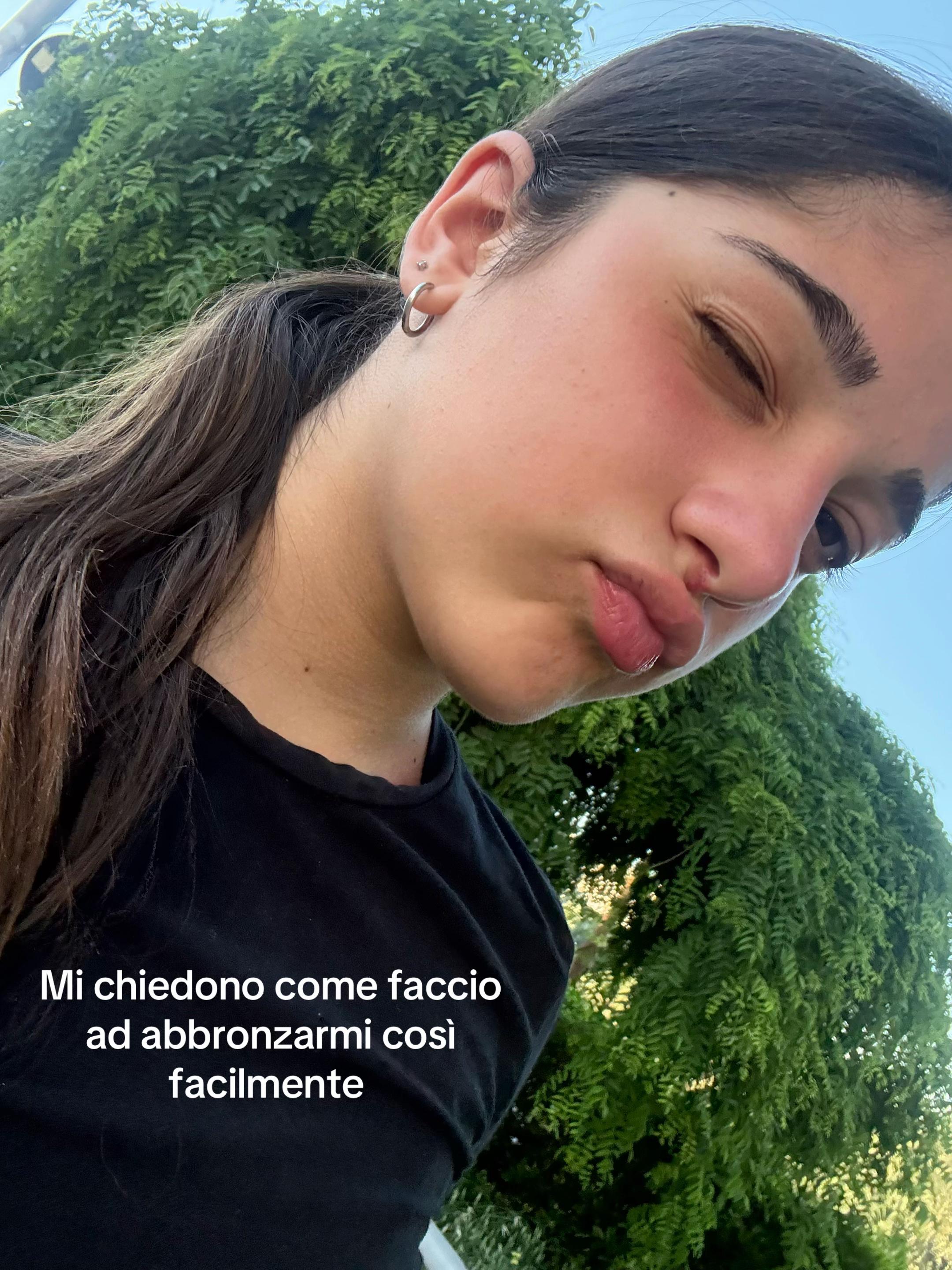 @rominsspamm.__