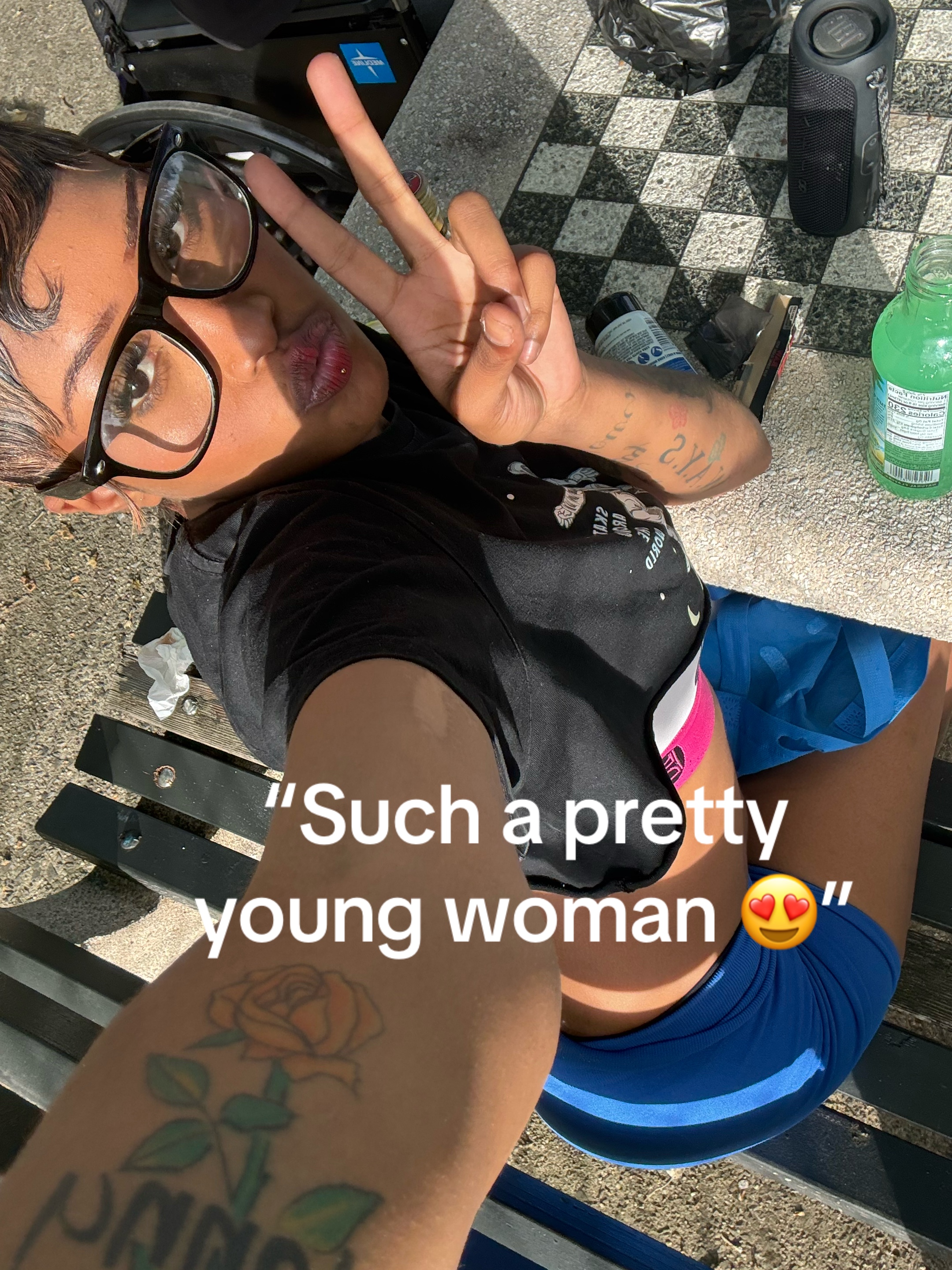 @itsnotmekeepscrolling