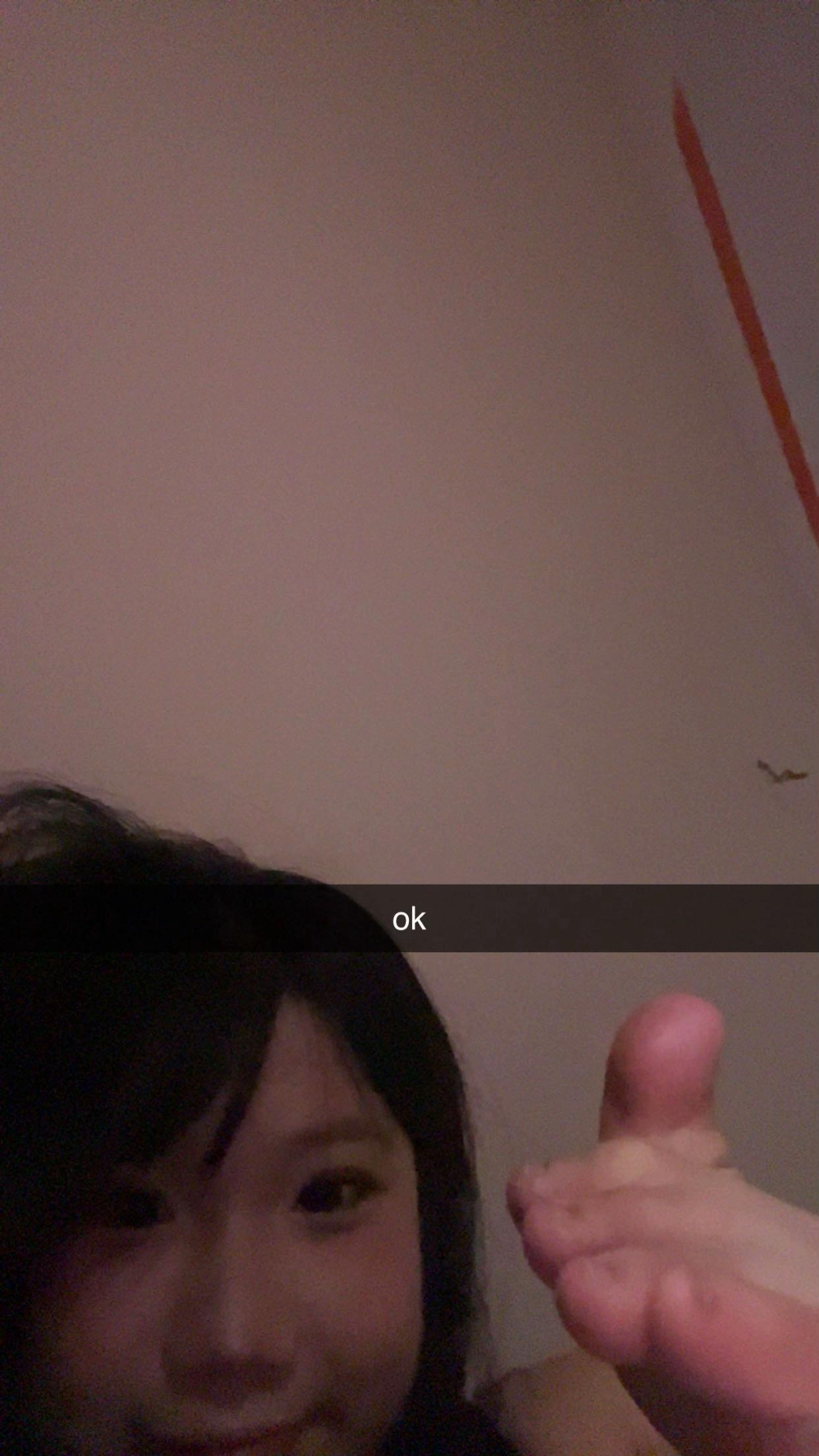 @vua đá lưỡi