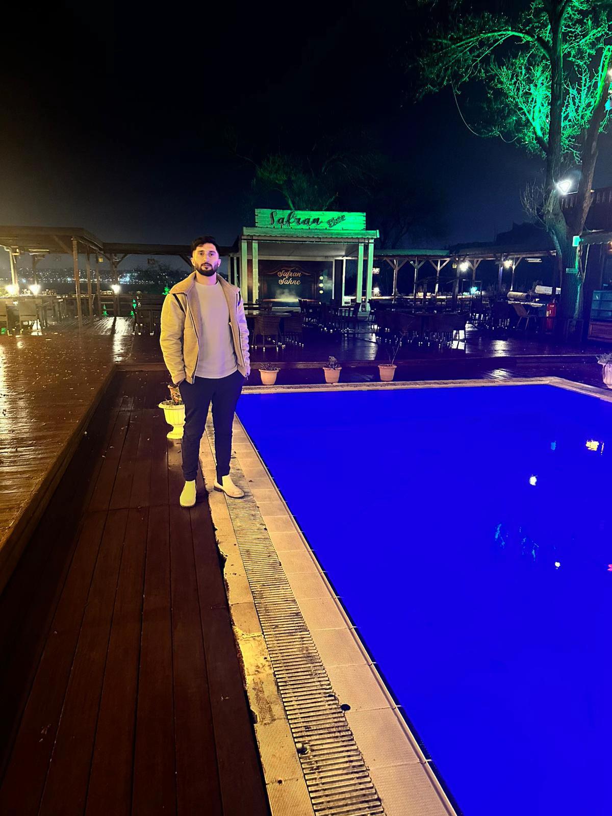 @&Ouml;mer
