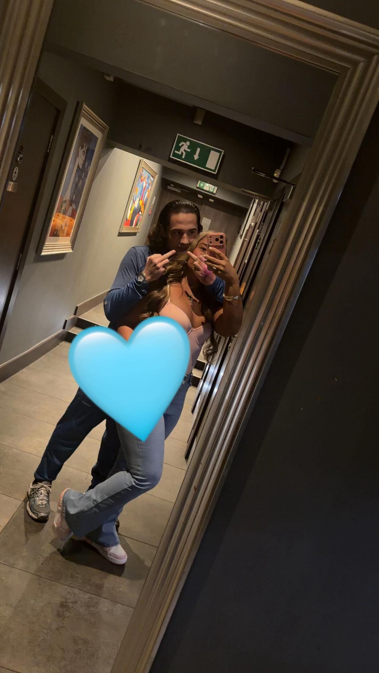 @kizzirose_wilcockx