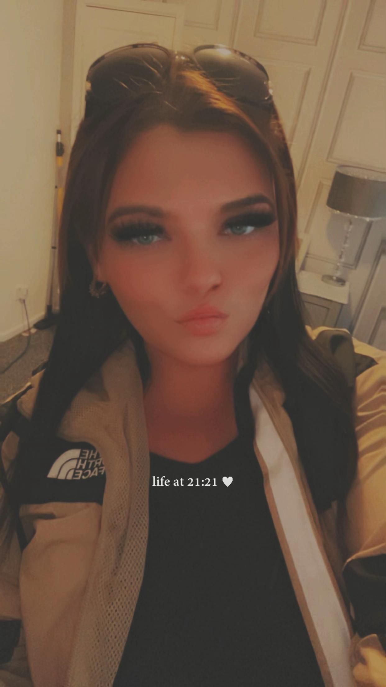 @J A D E ๐