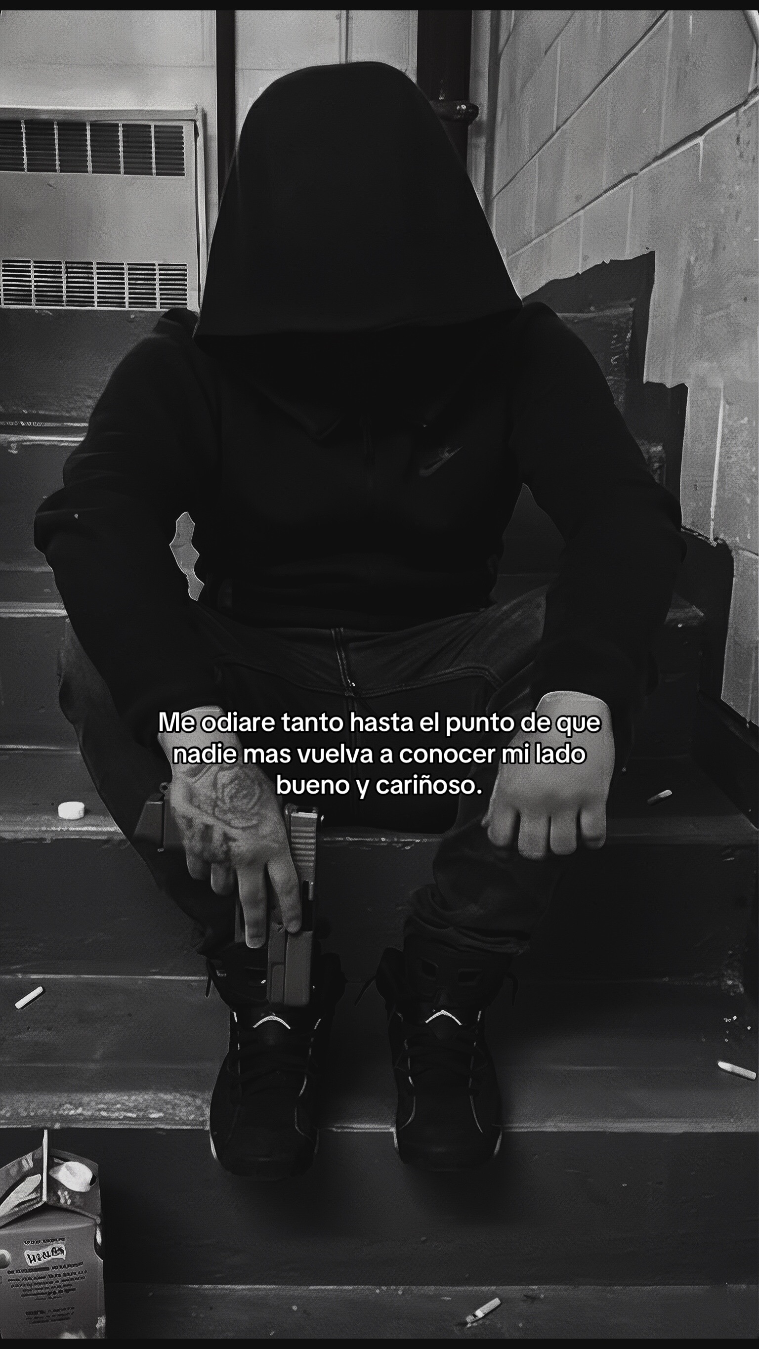 @𝗠𝗜𝗞𝗘𝗬 𖣂