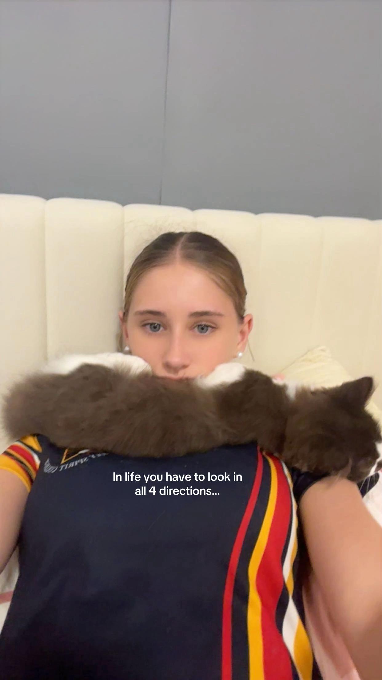 @𝐿𝒶𝒾𝓁𝒶𝒽.𝑅