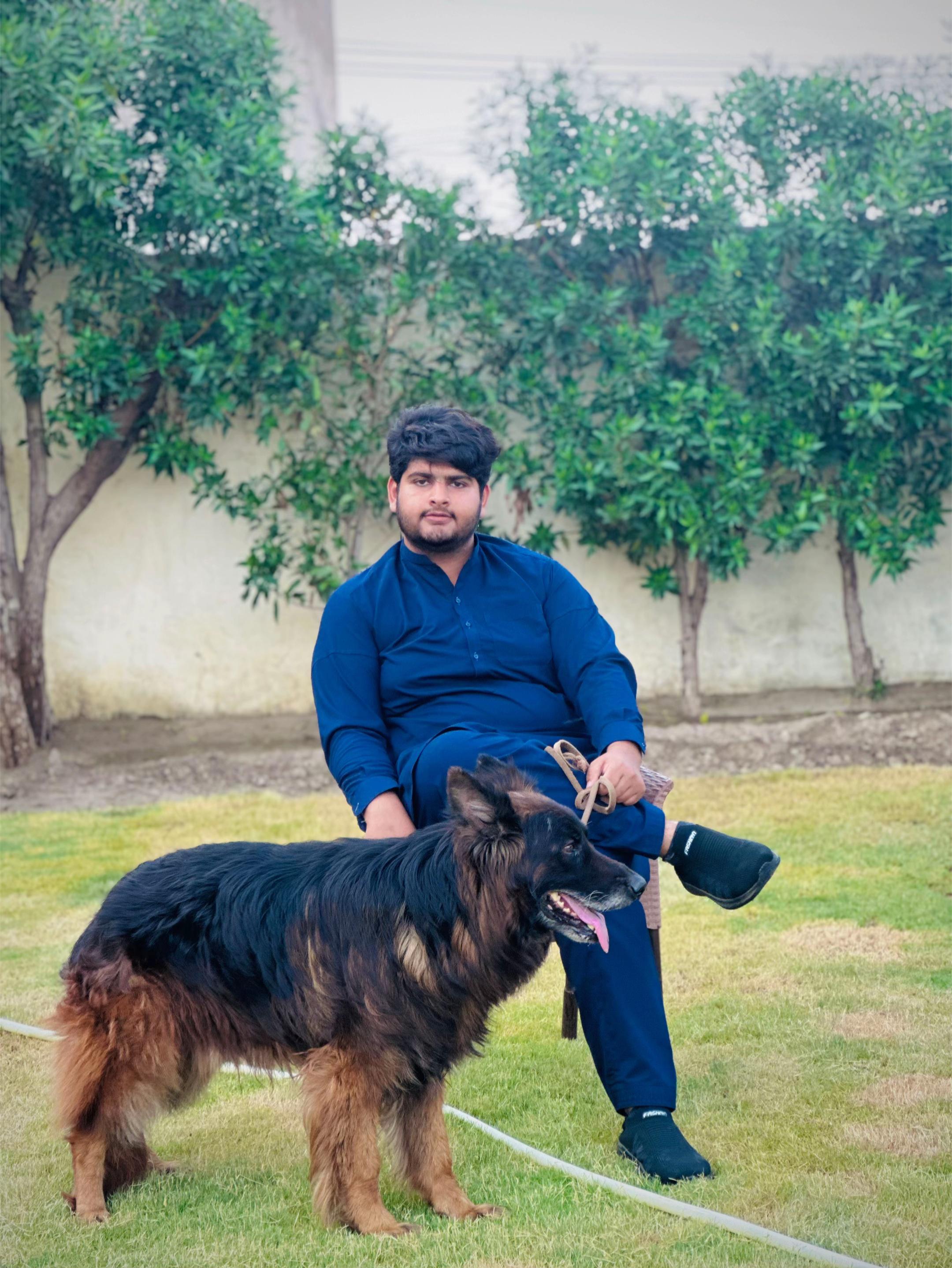 @Ṃīȧƞ Ṃūɓḗḗƞ (मियाँ मुबीन)🇵🇰