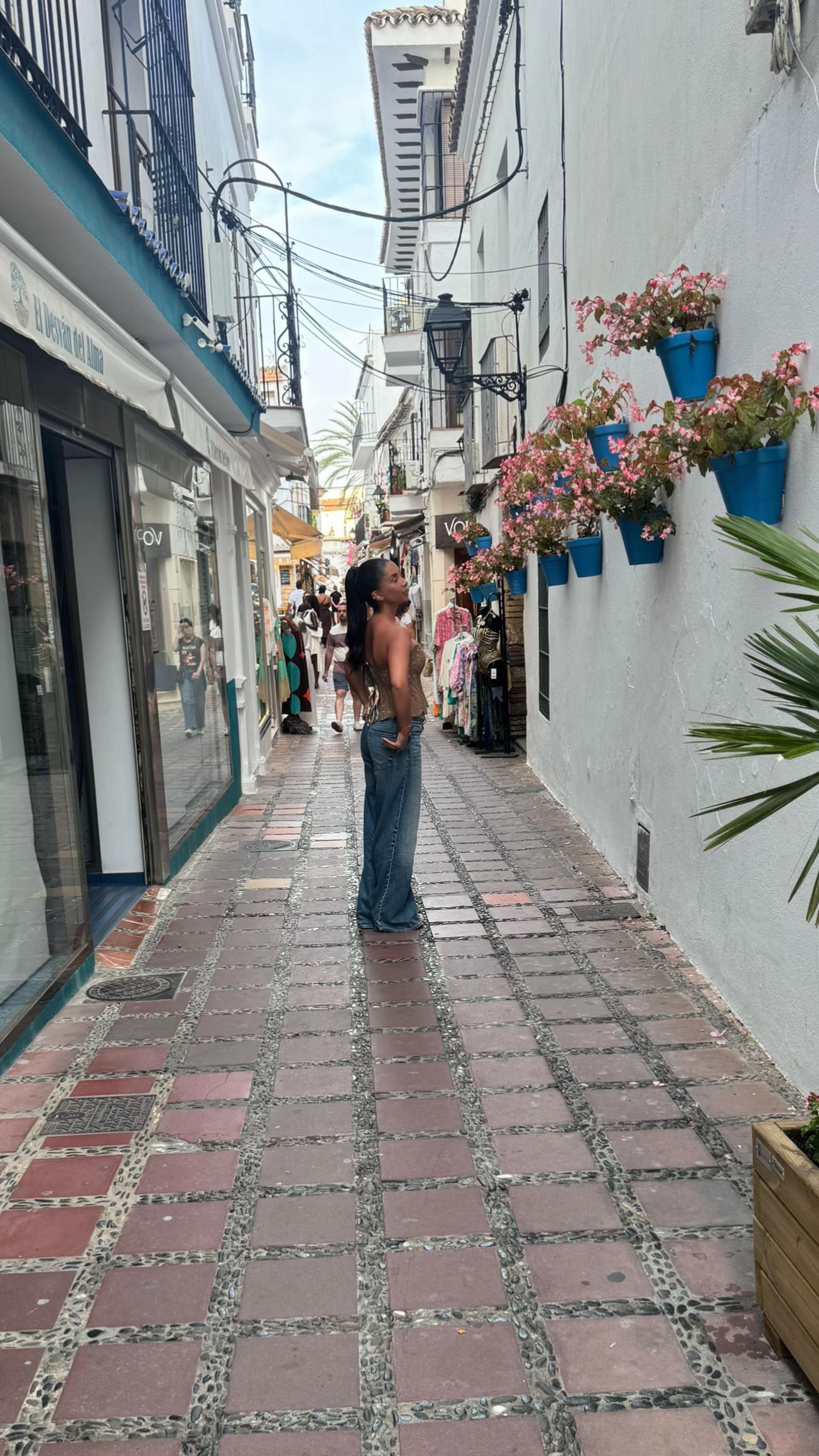 @jeanett