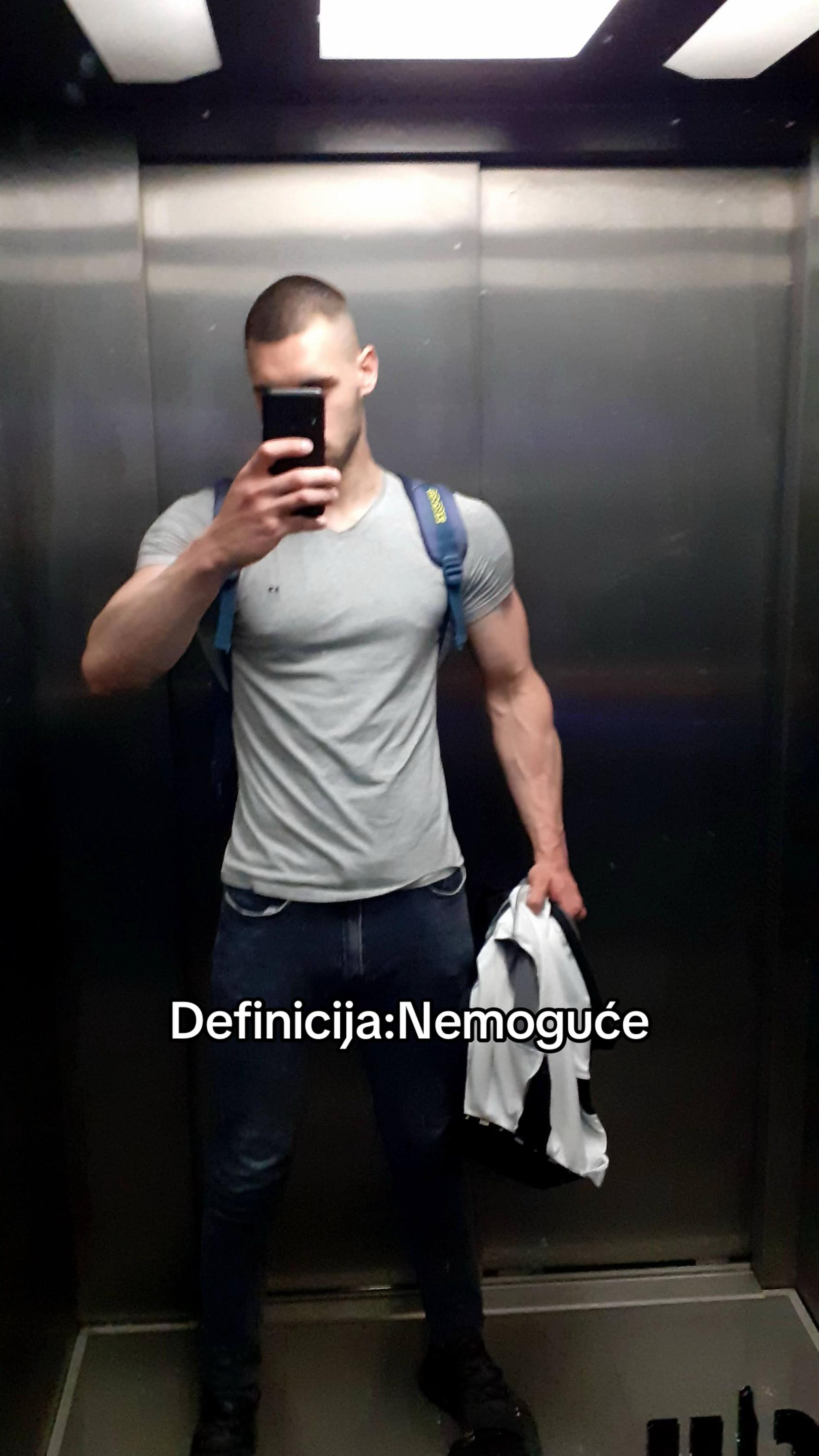 @UROŠ ALEKSIĆ ~ONLINE TRENER~