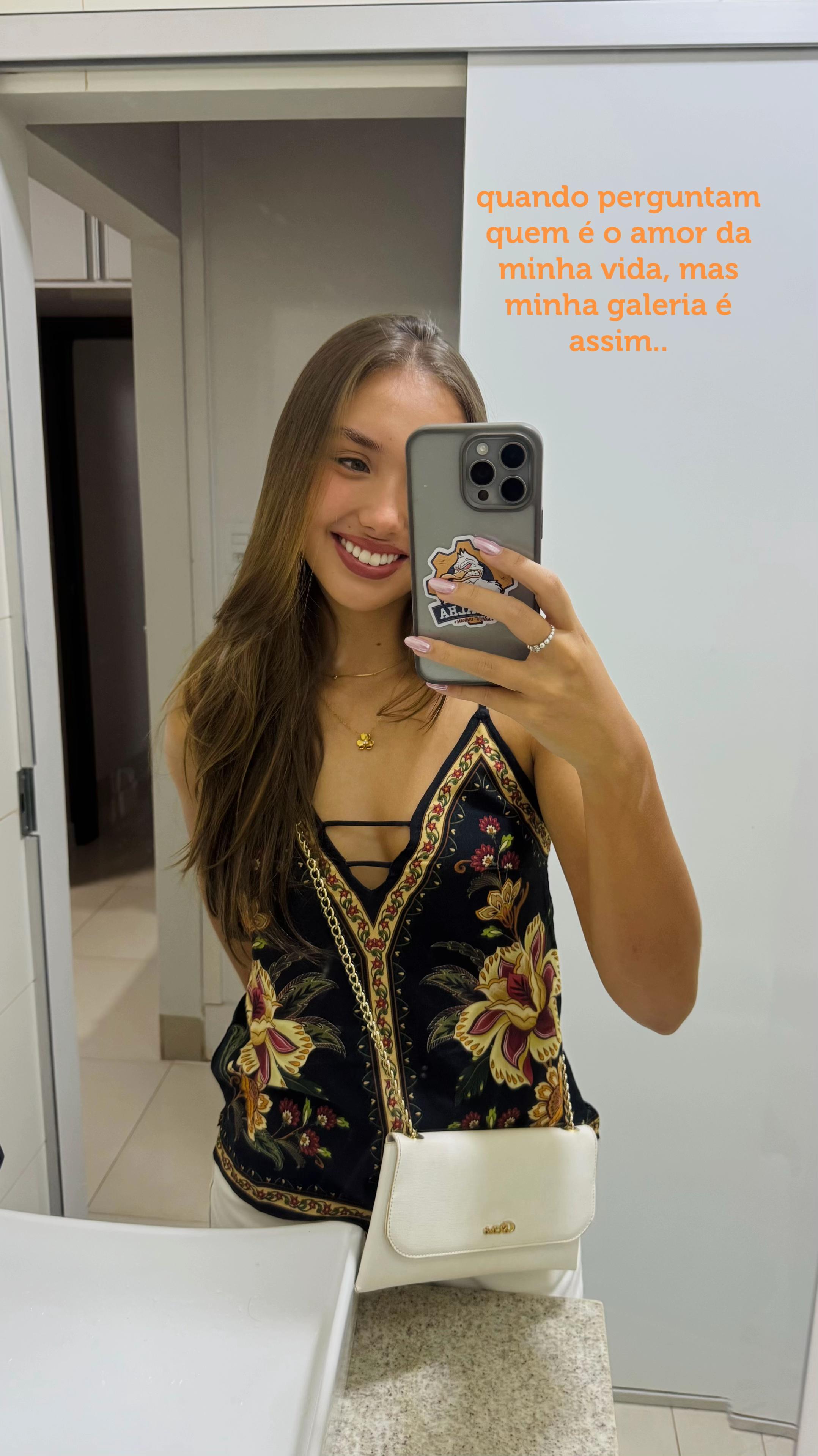 @:) 𝚑𝚊𝚢 🤍