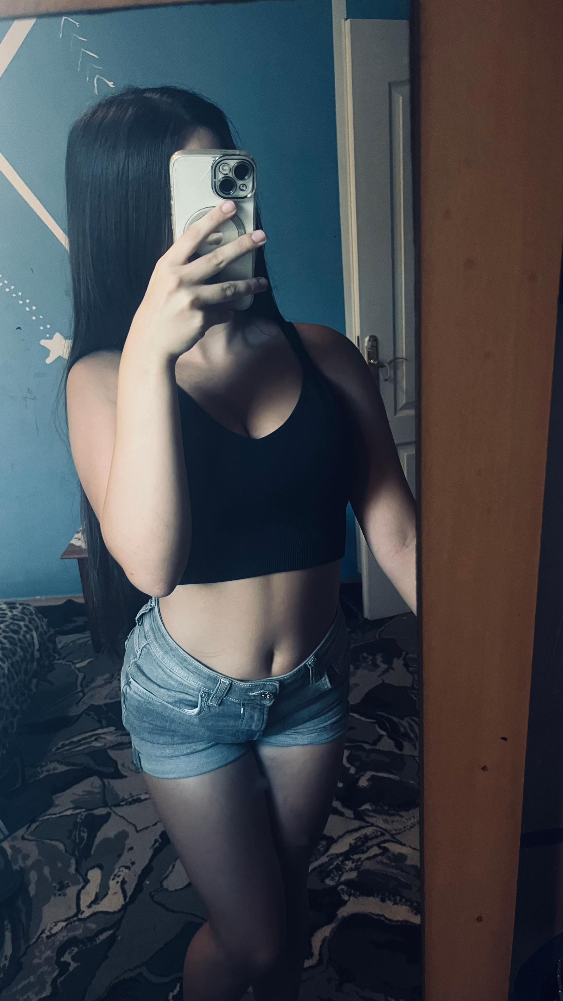 @_.amaliaaa.spammmmmm