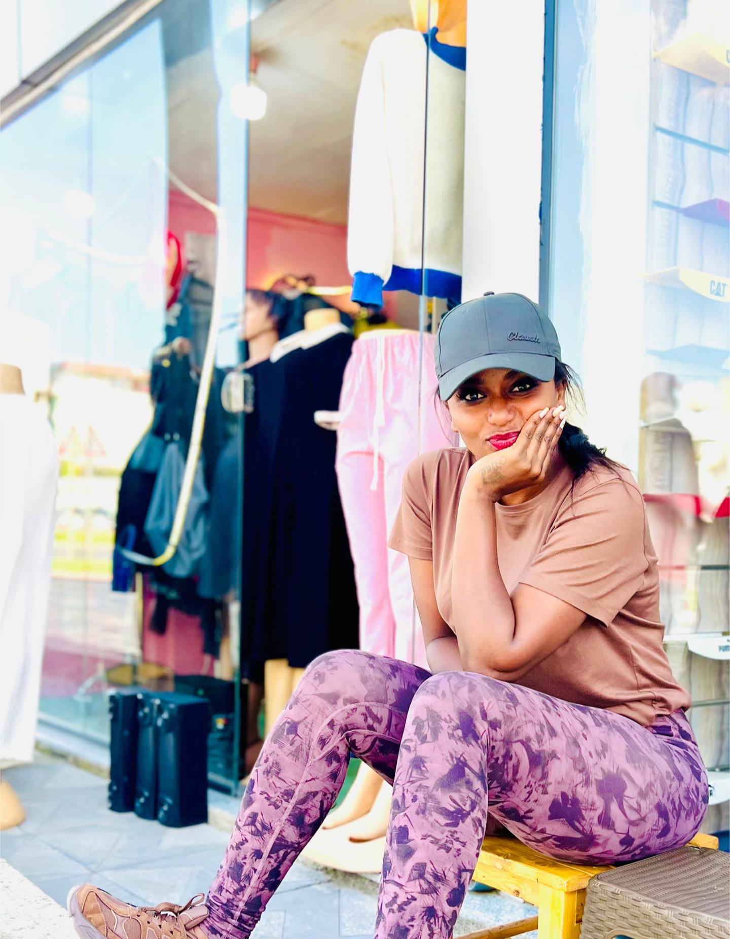 @ሊዱ ፊልሞን👗👠👜🧢