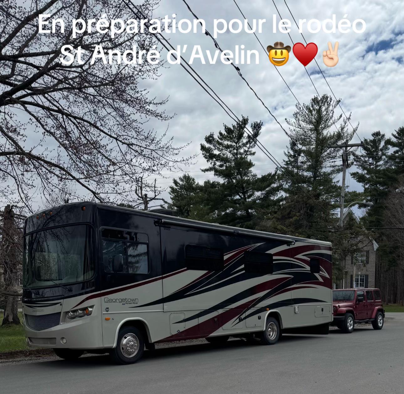 @Stéph_Mika ☀️🐕🦺🏔️🚍