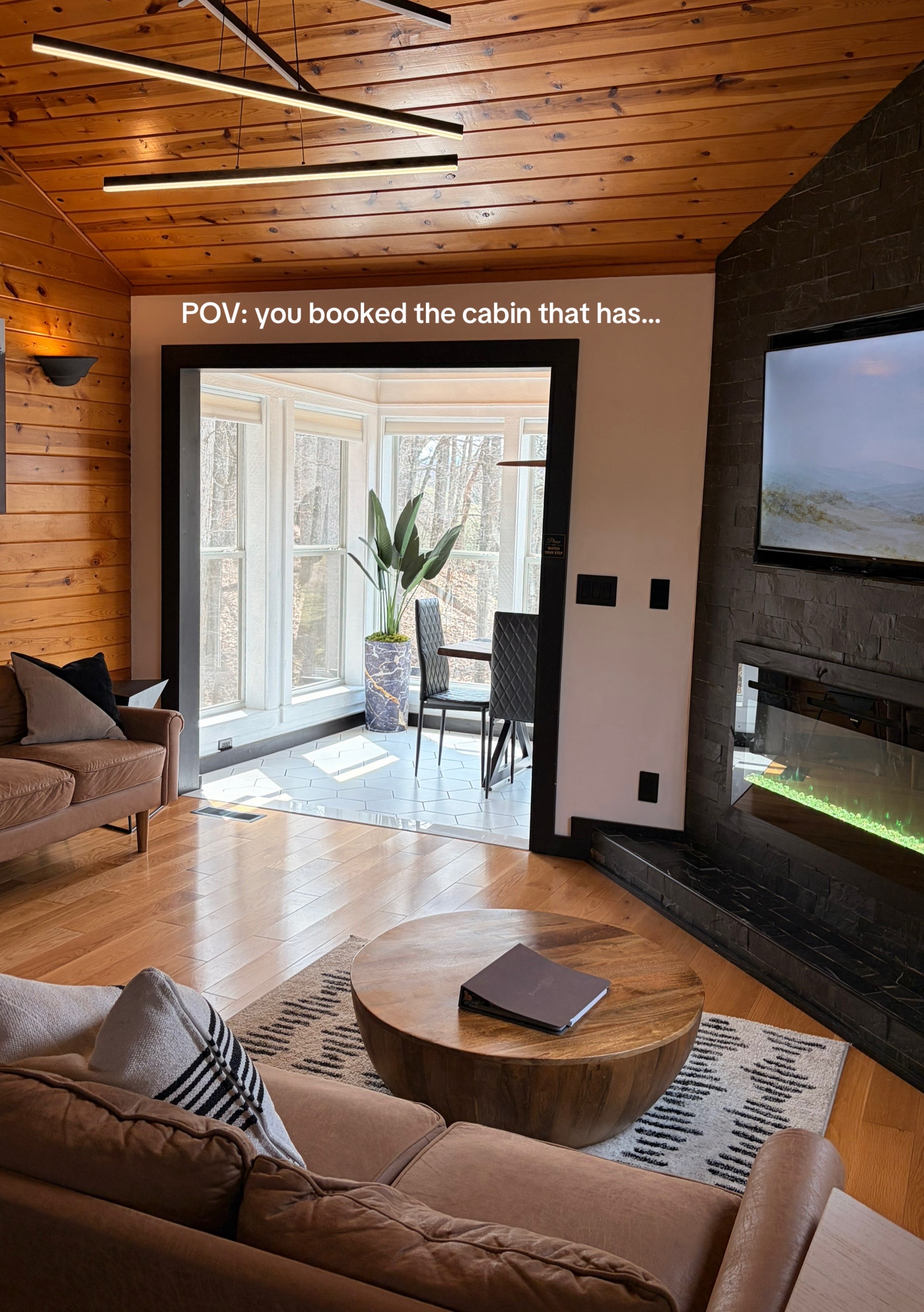 @Luxury Cabin Getaways