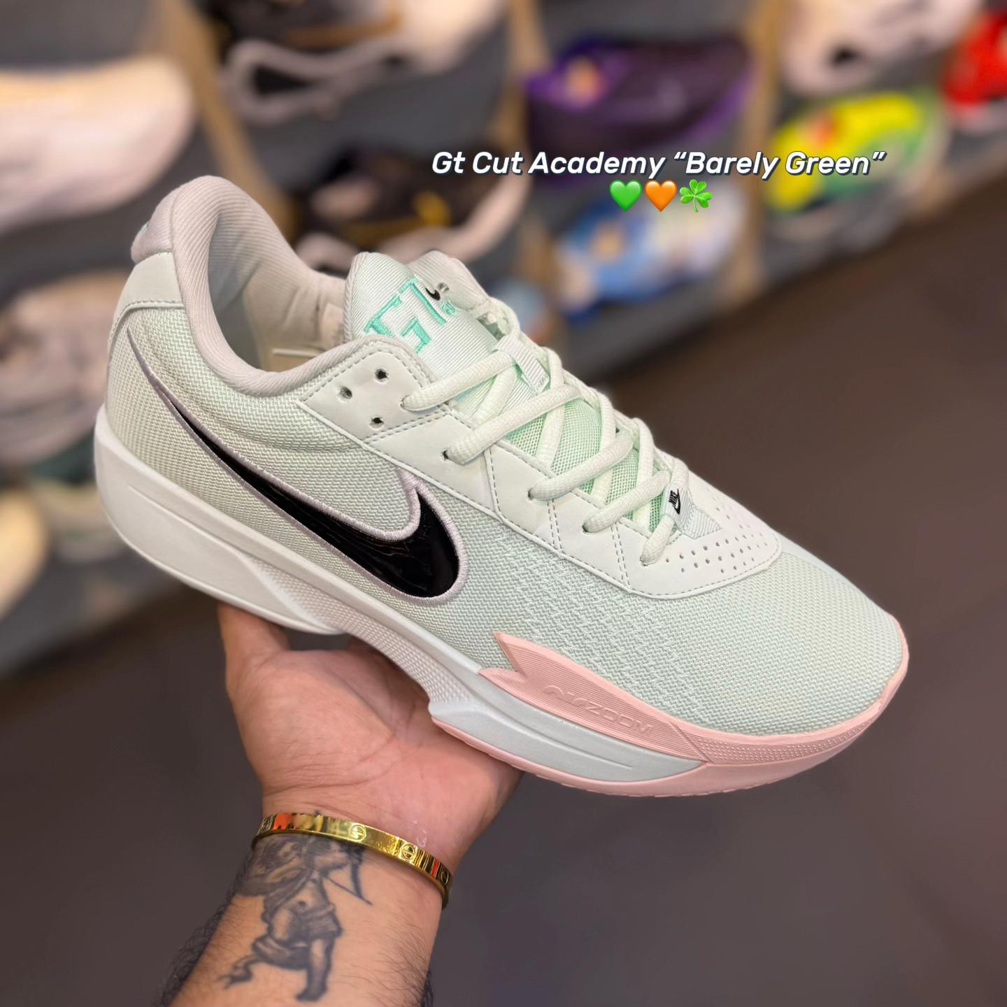 @ellas_sneakers3
