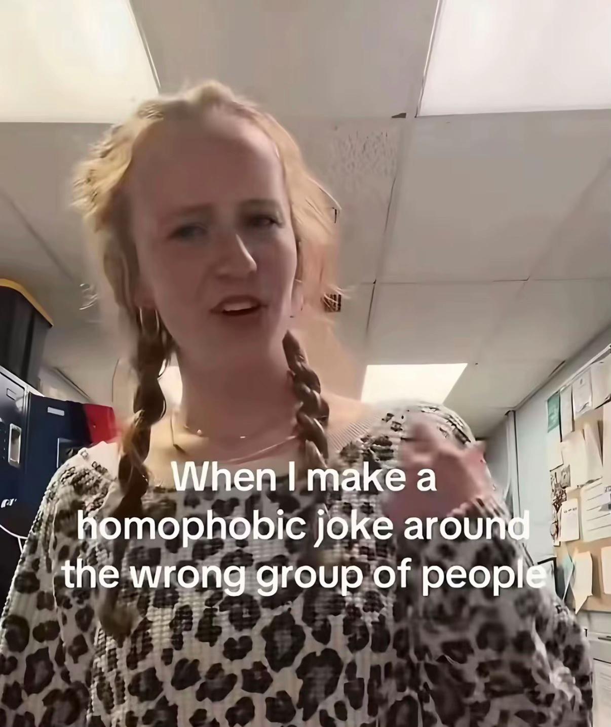 @😑