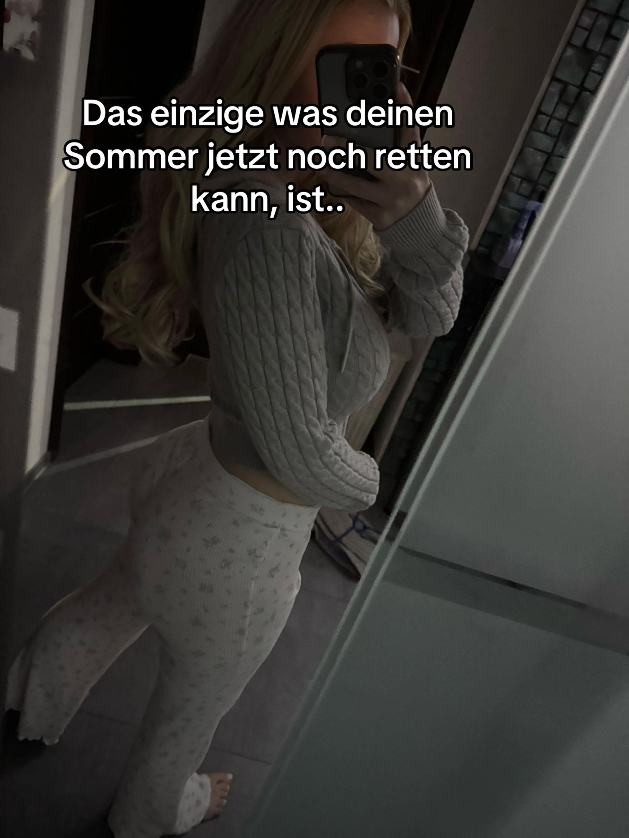 @Geraline_