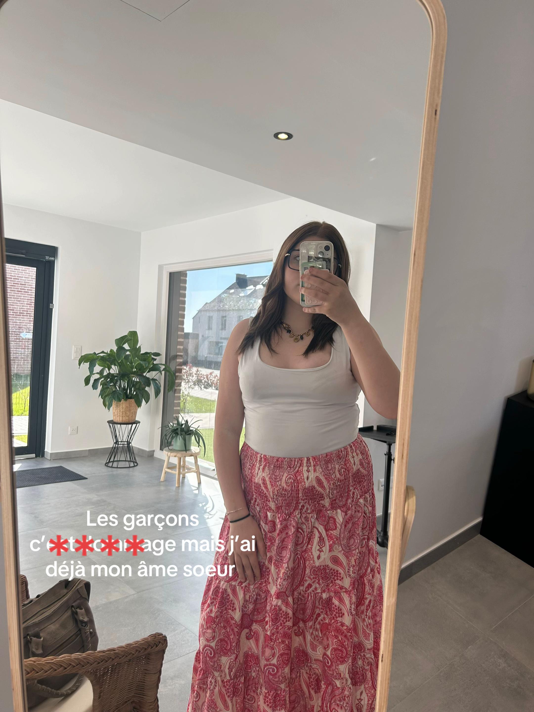 @Estelleeee