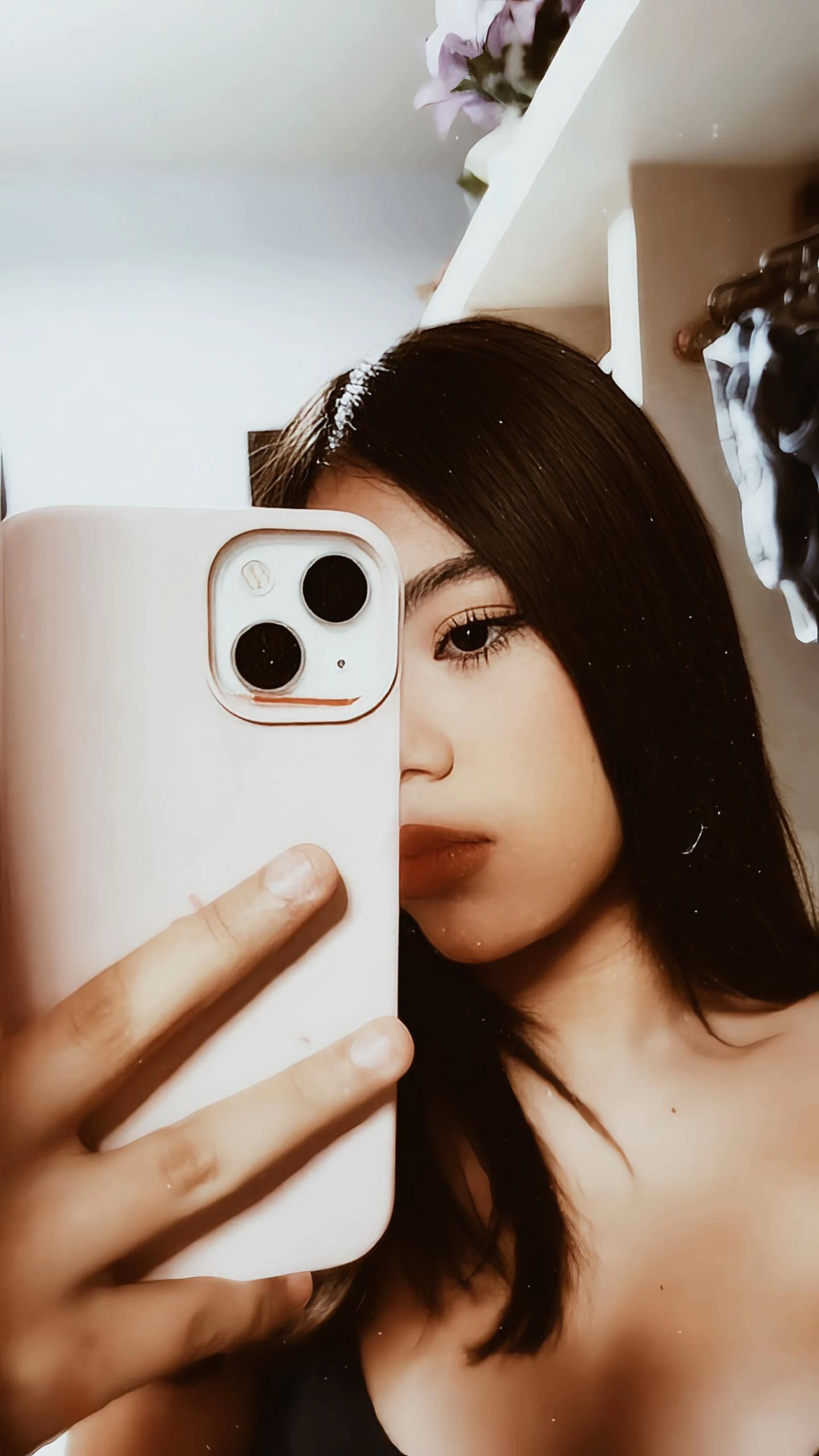 @ᴬˡᵉˣⁱᵃ