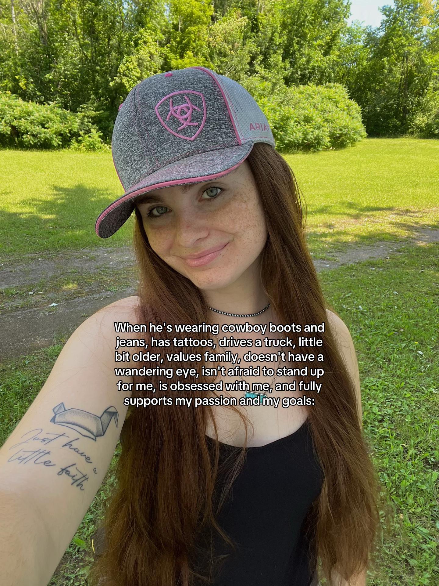 @lilyrosederoy