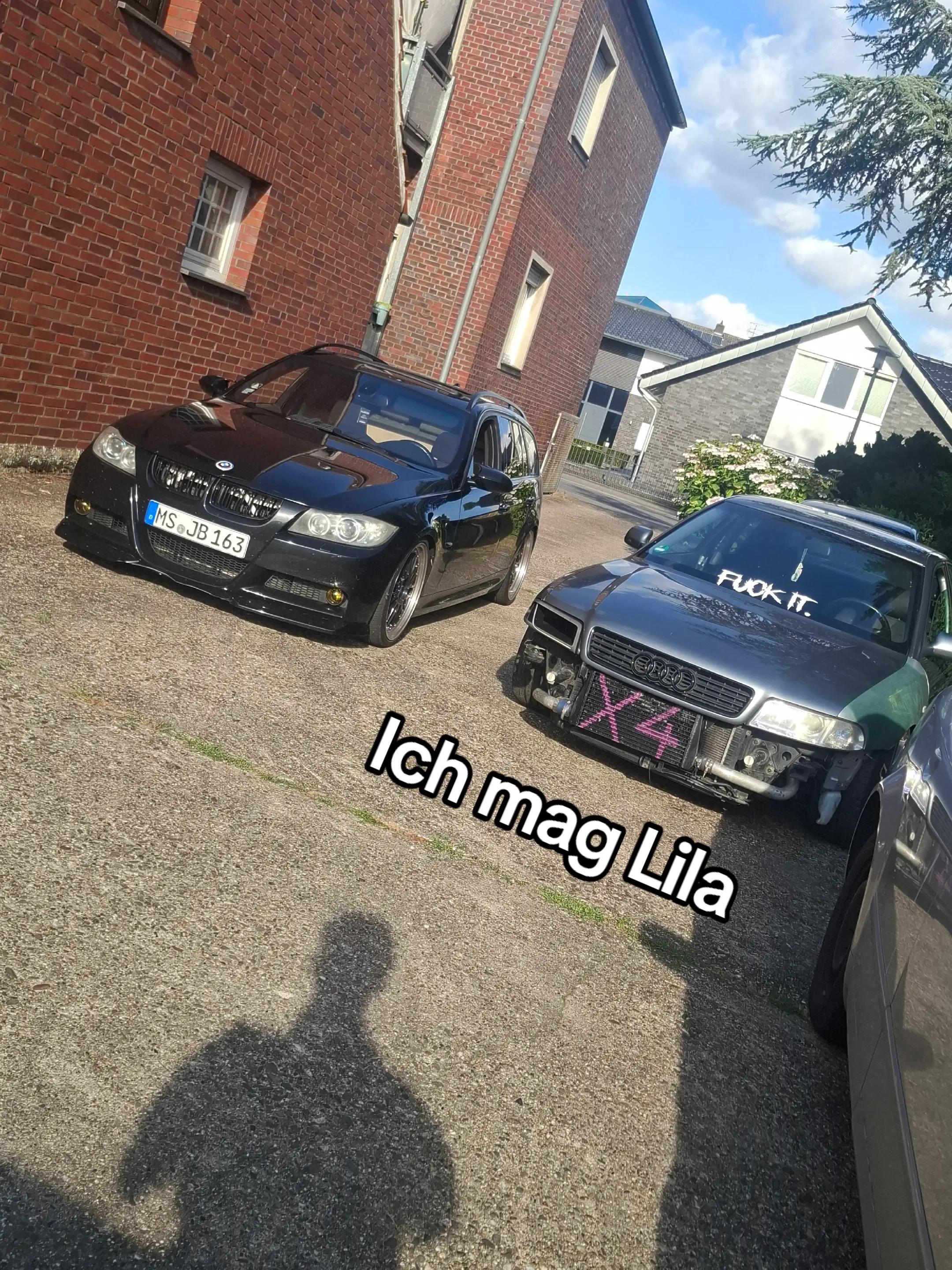 @UniBlackS4B5