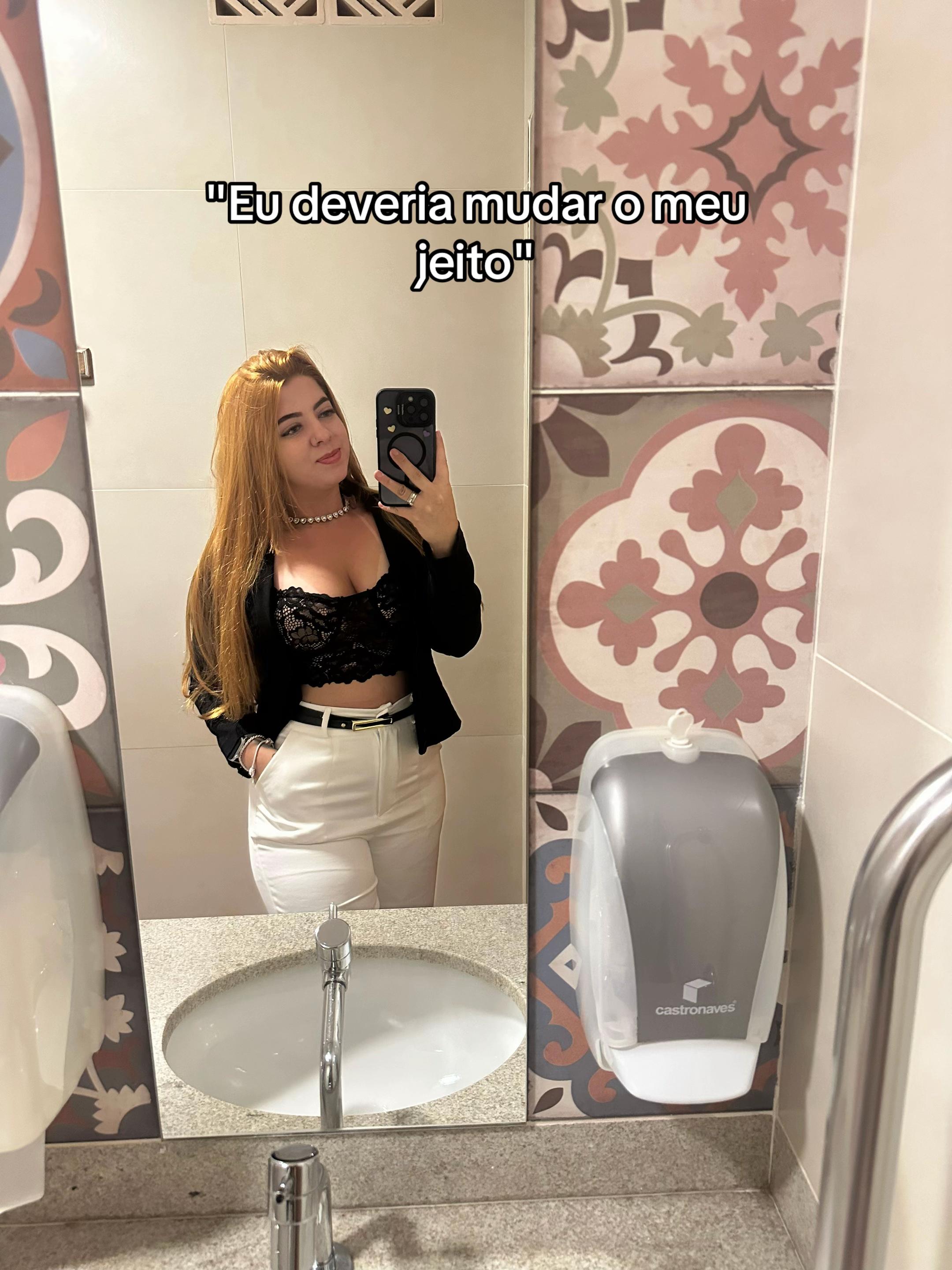 @anabeatrizz_batista