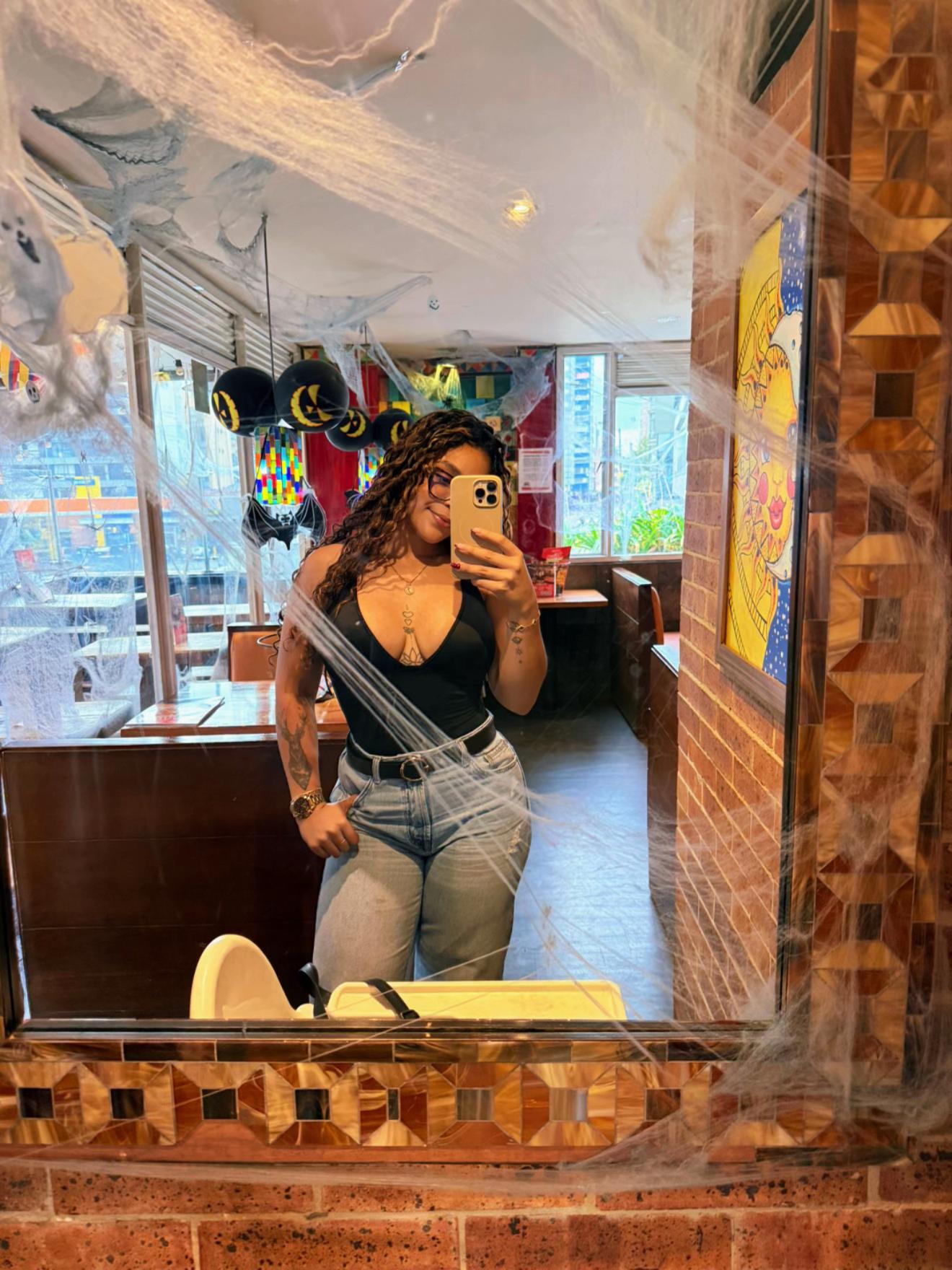 @Yus🌙