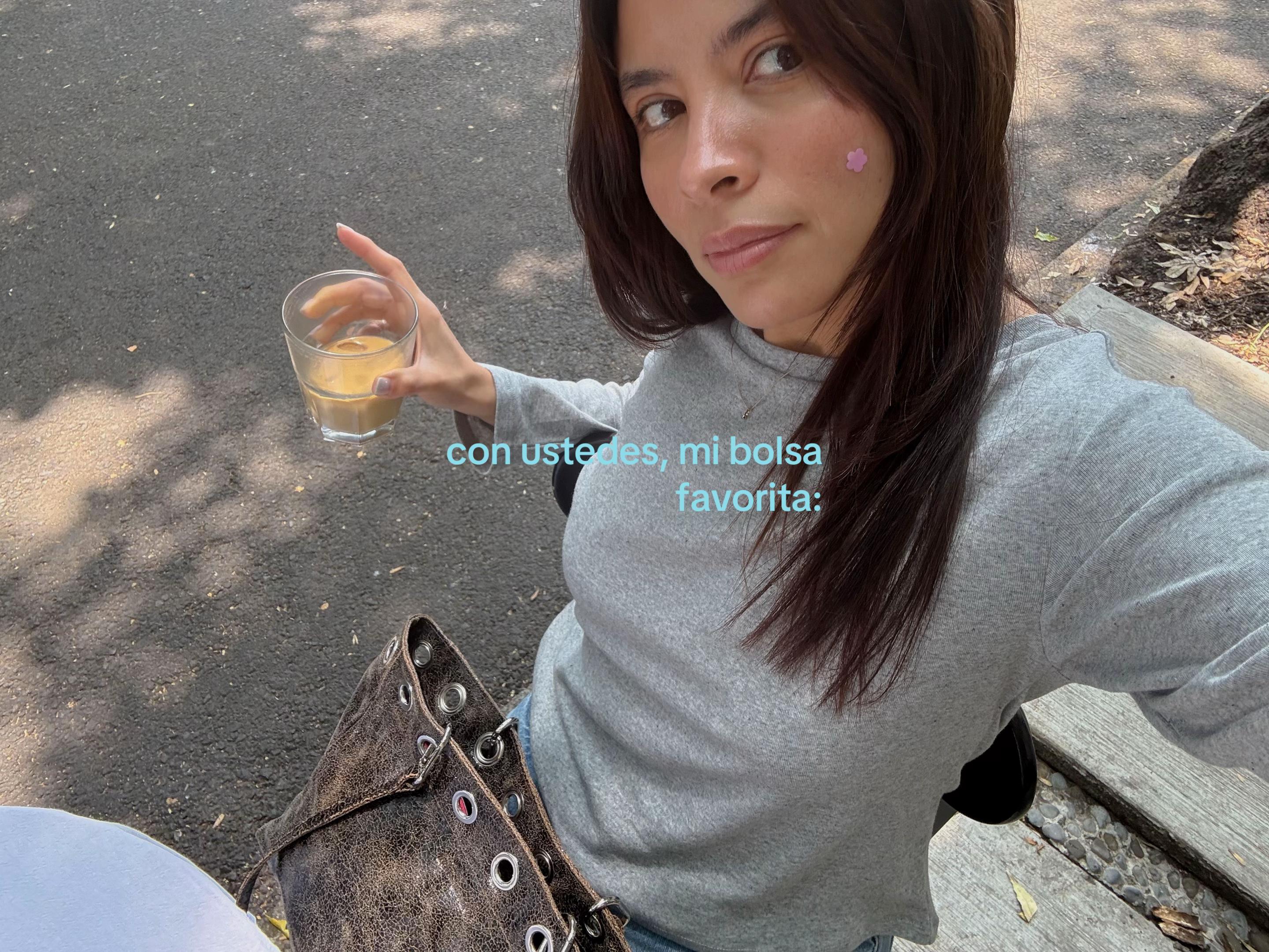 @gabriela
