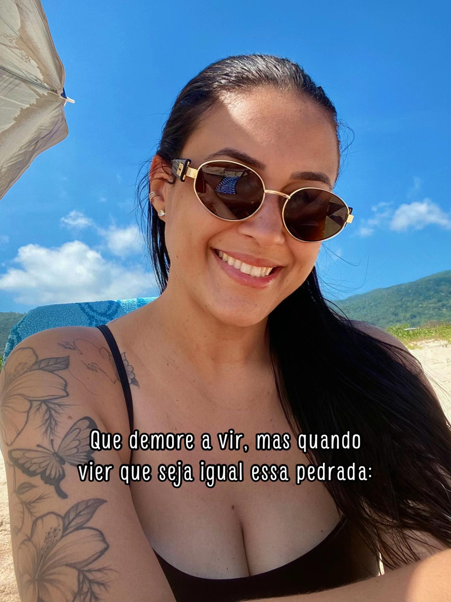 @Thais
