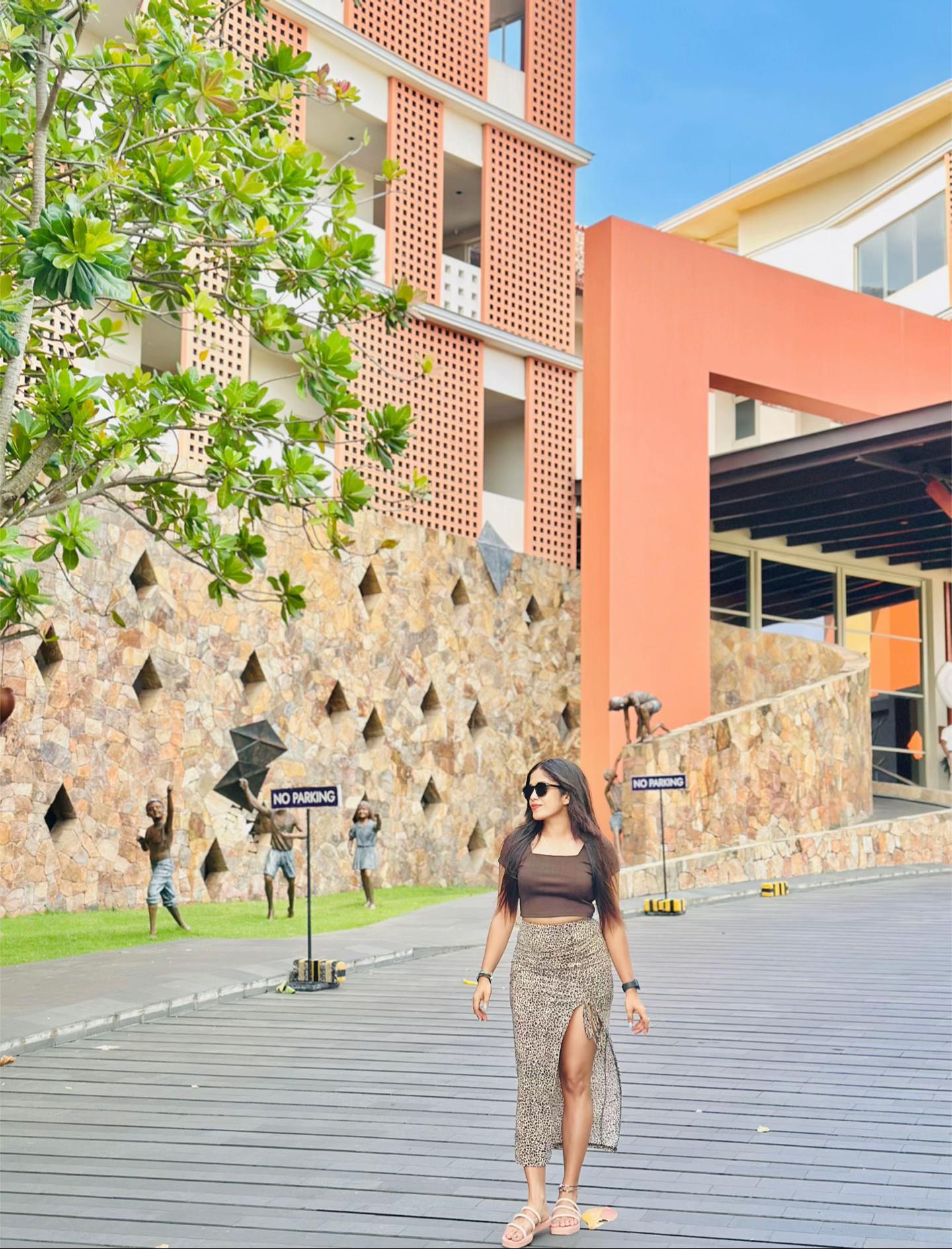 @சலனி 🌸🐝