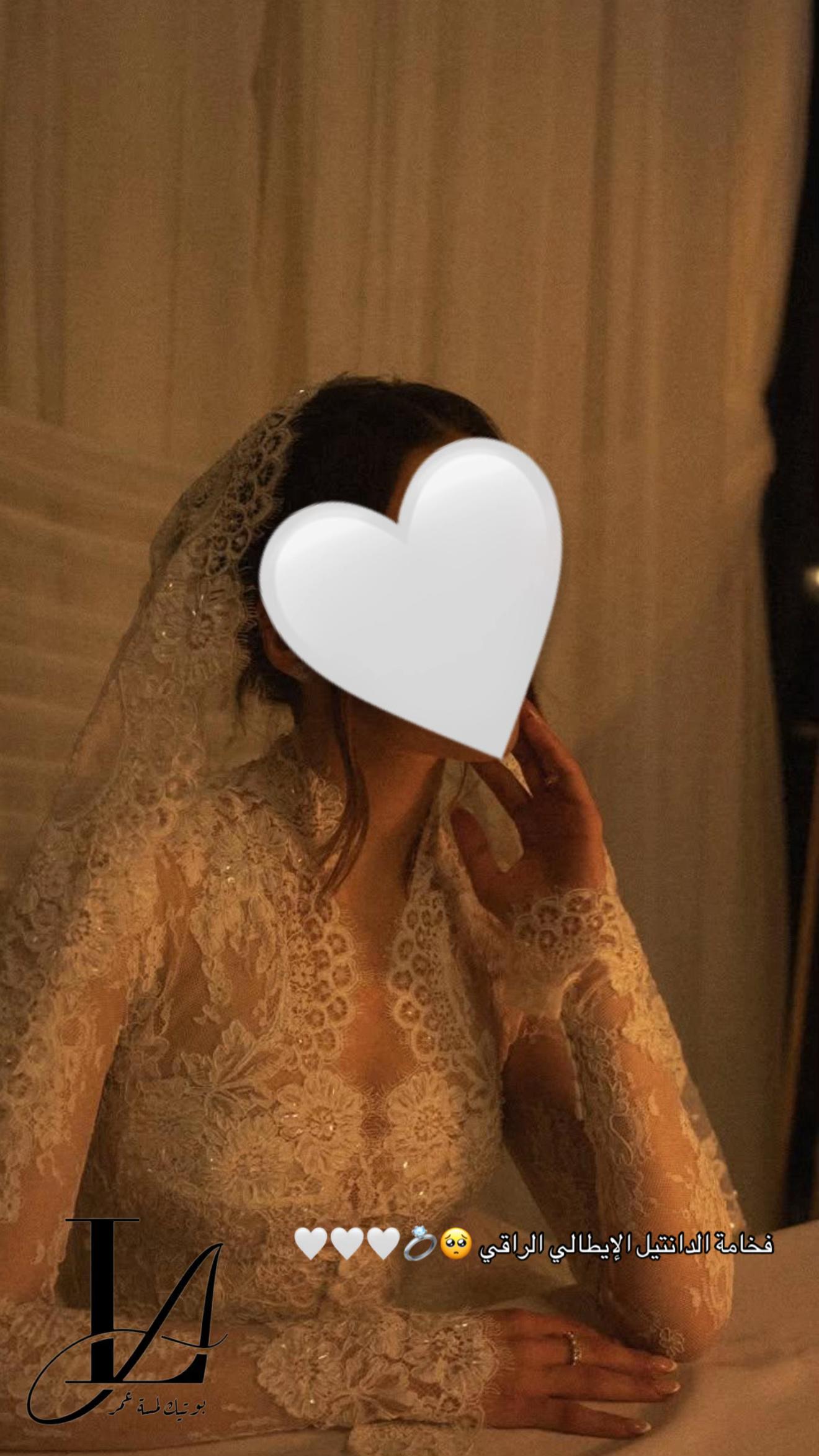 @بوتيك لمسة عُمر 💍🤍