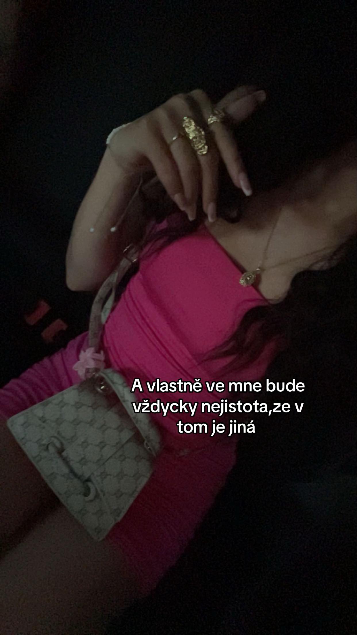 @_christienn_777