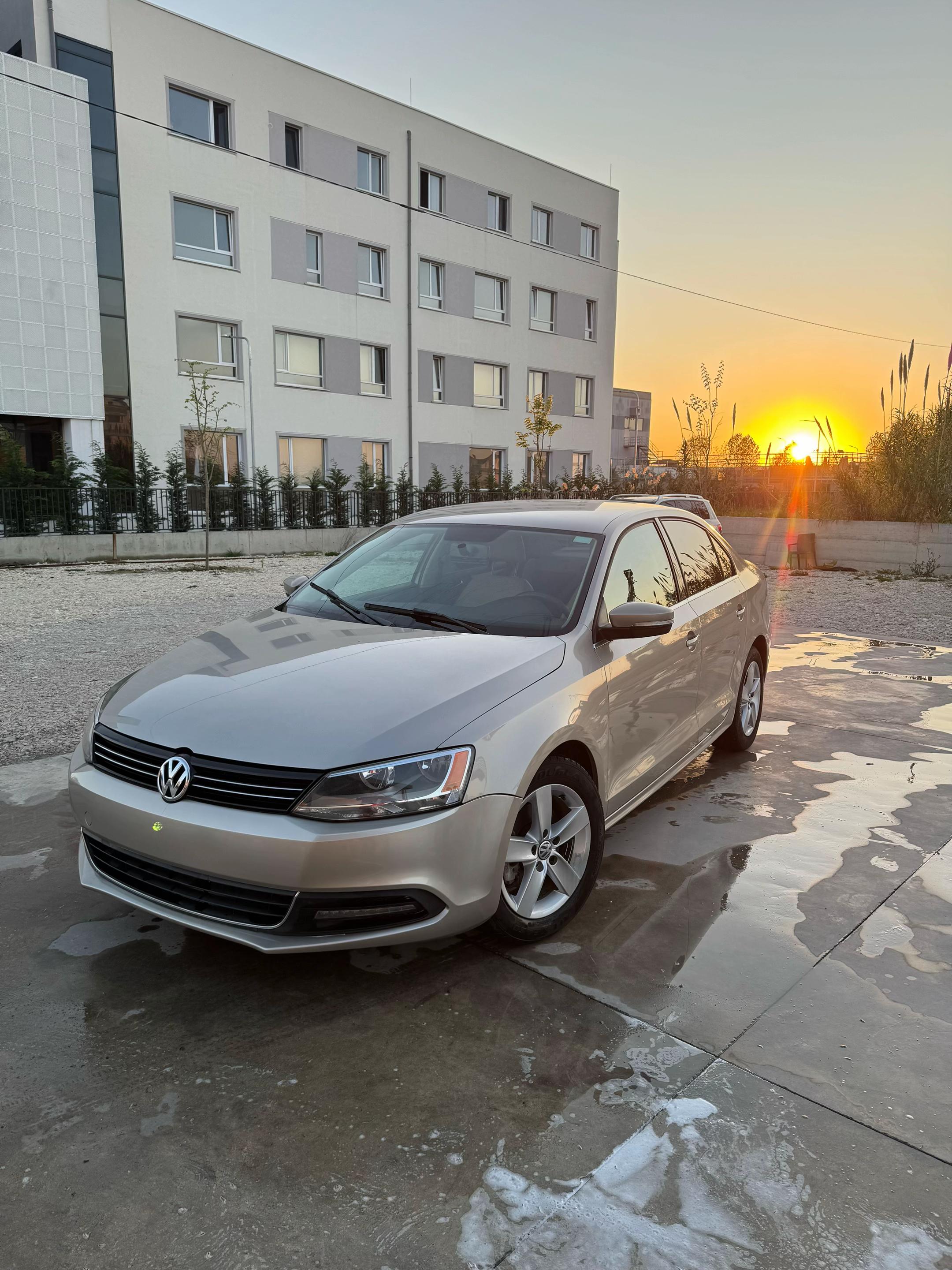 @rentcar_klevi